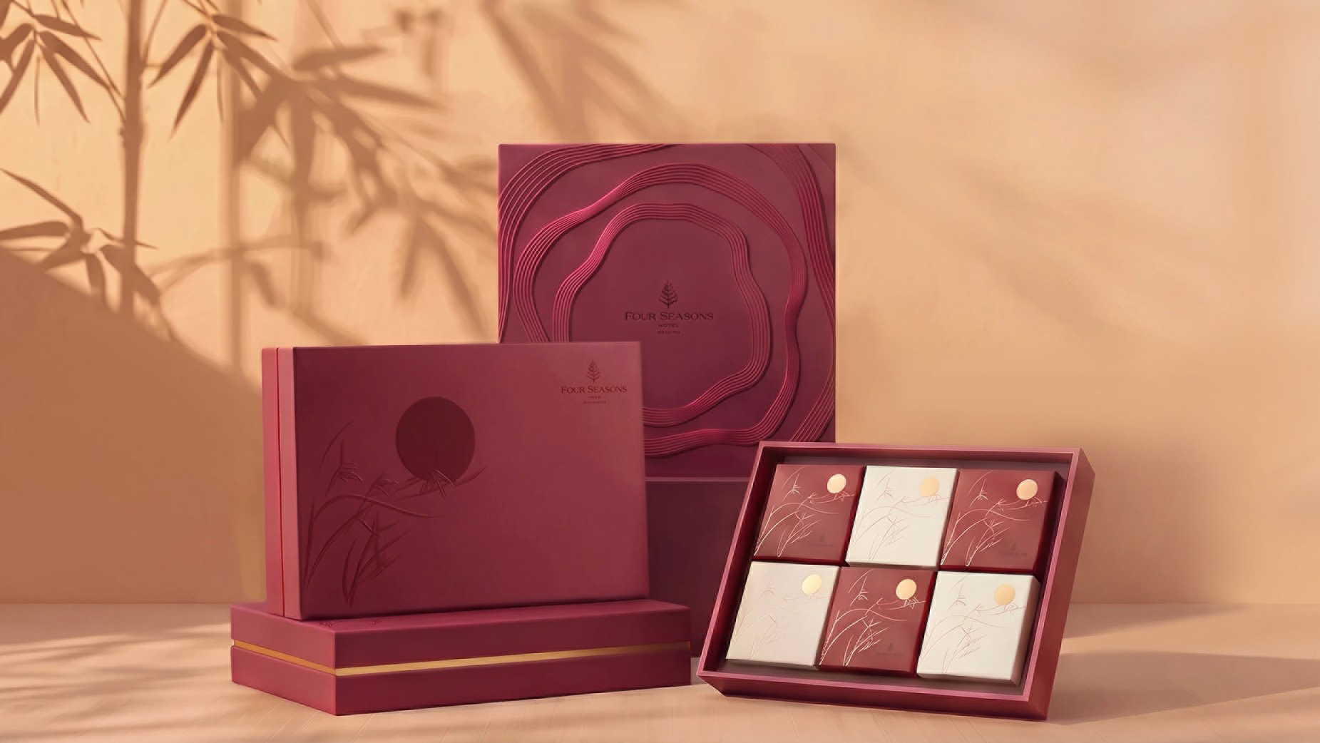 Four Seasons Hotel Beijing Launches “A Blooming Moonlit Reunion” Mooncake Collection