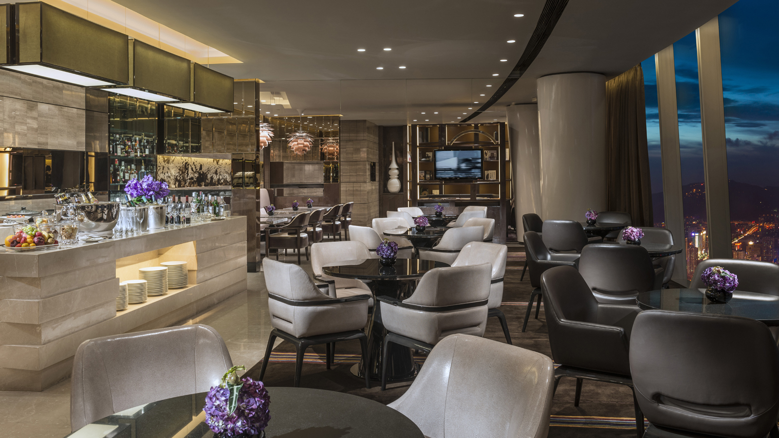 Executive Club Lounge at Four Seasons Hotel Guangzhou