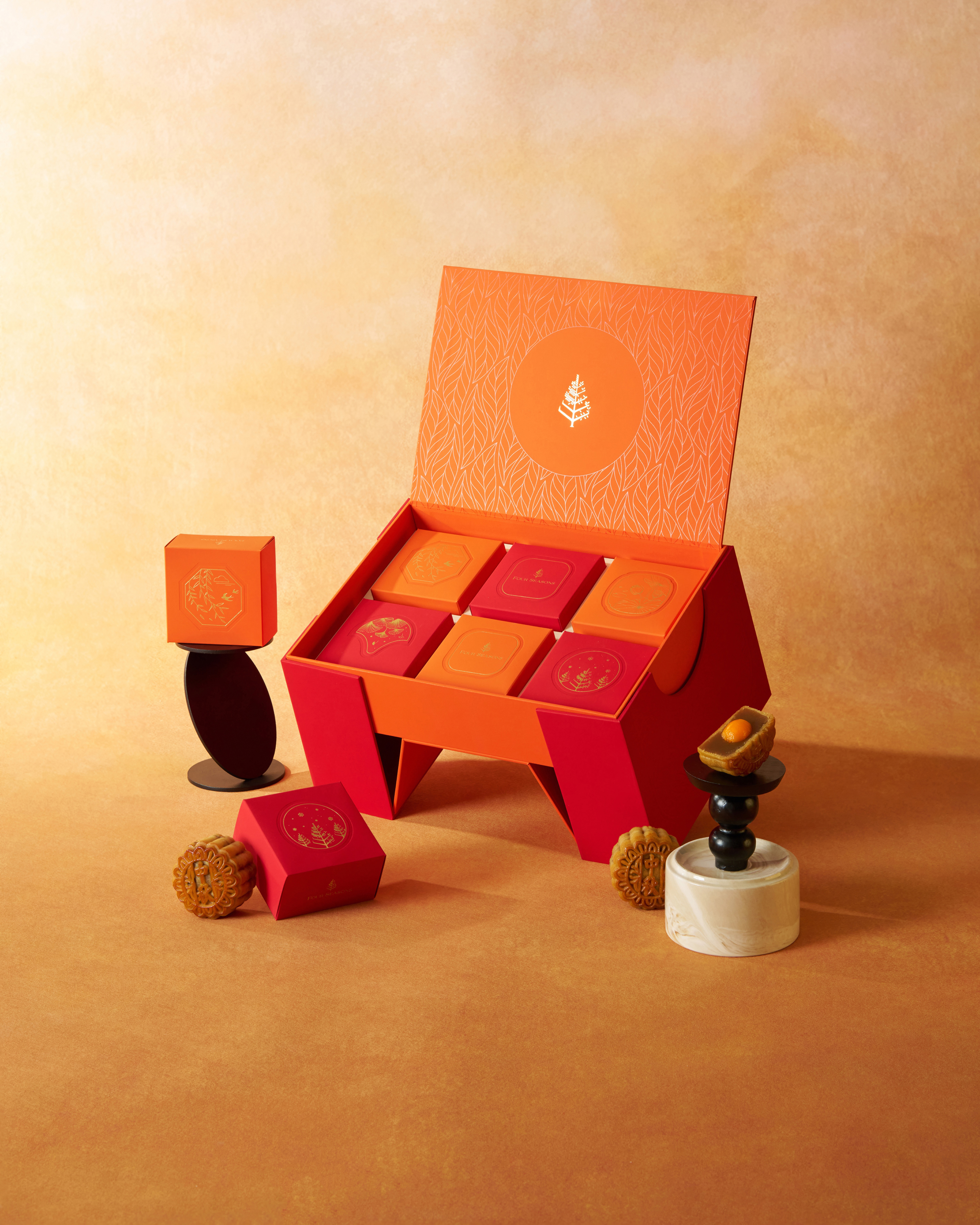 KINS Holiday BOX 2024 スペシャルトータルケアセット 新品未使用 KINS Holiday BOX 2024 スペシャルトータルケアオ