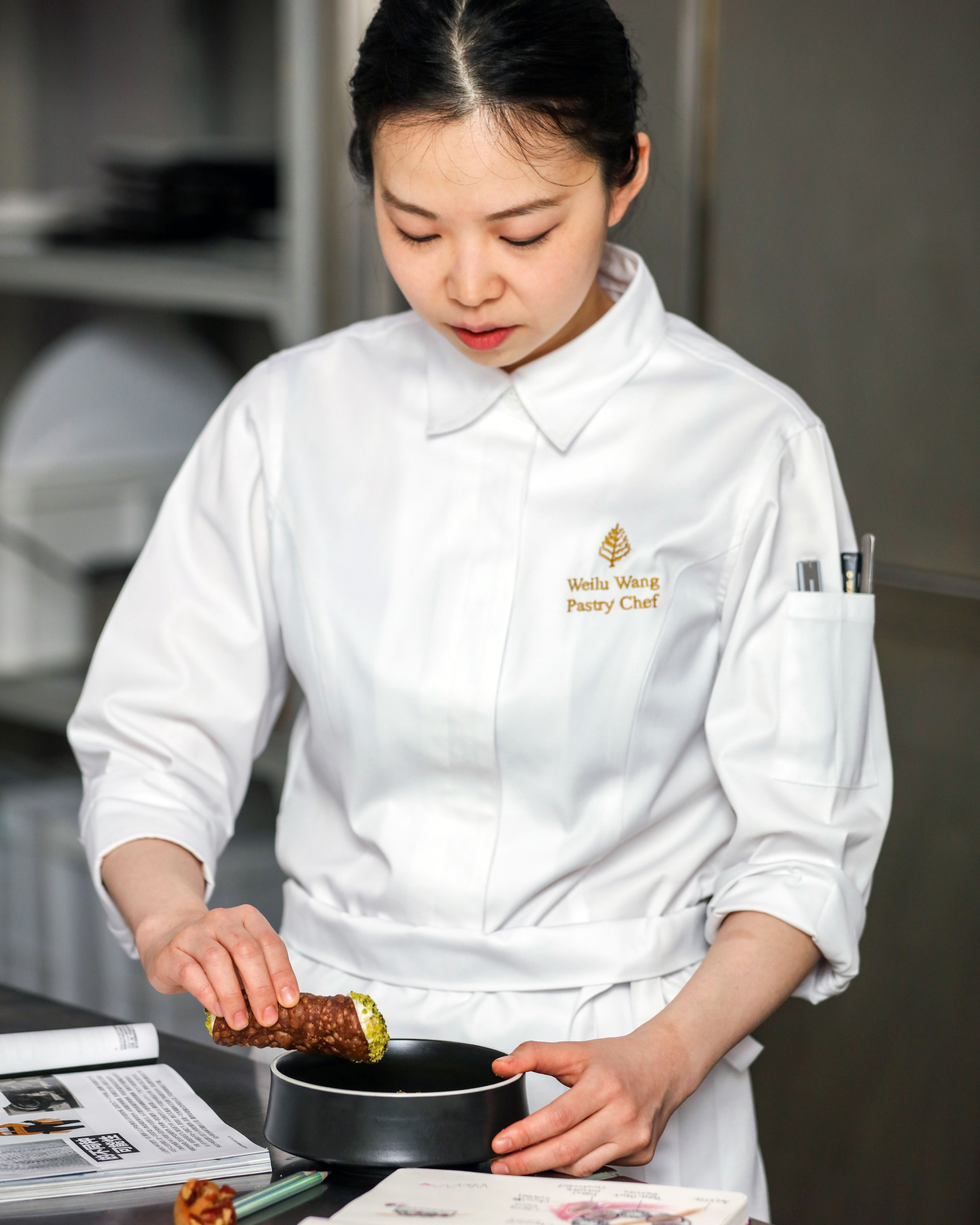 Weilu Wang as Pastry Chef