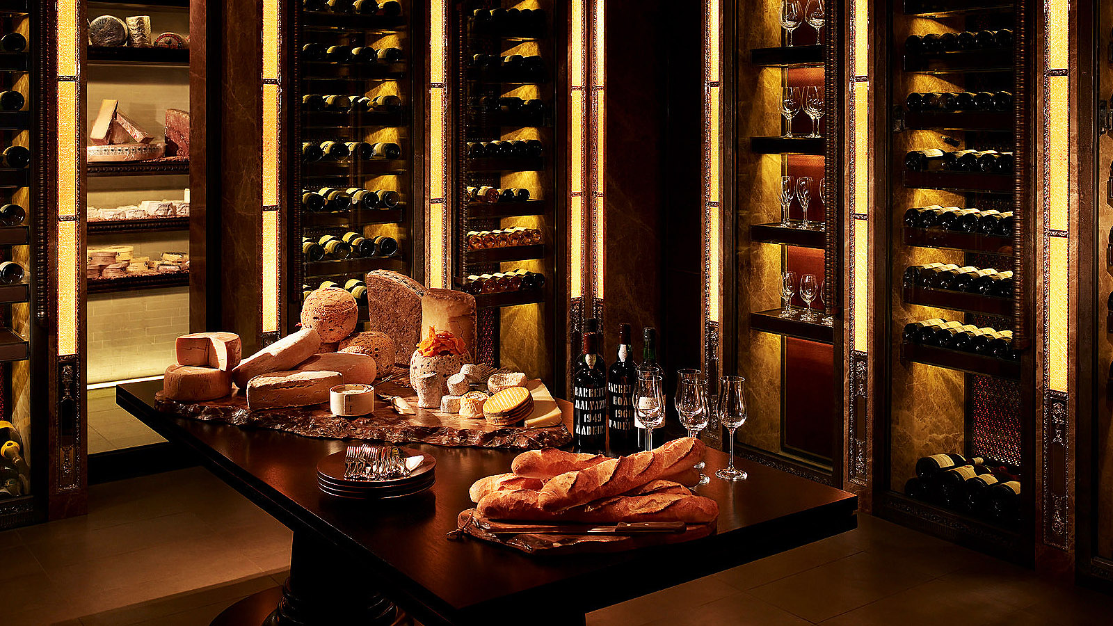 Hong Kong Wine Club at Caprice at Four Seasons Hotel Hong Kong