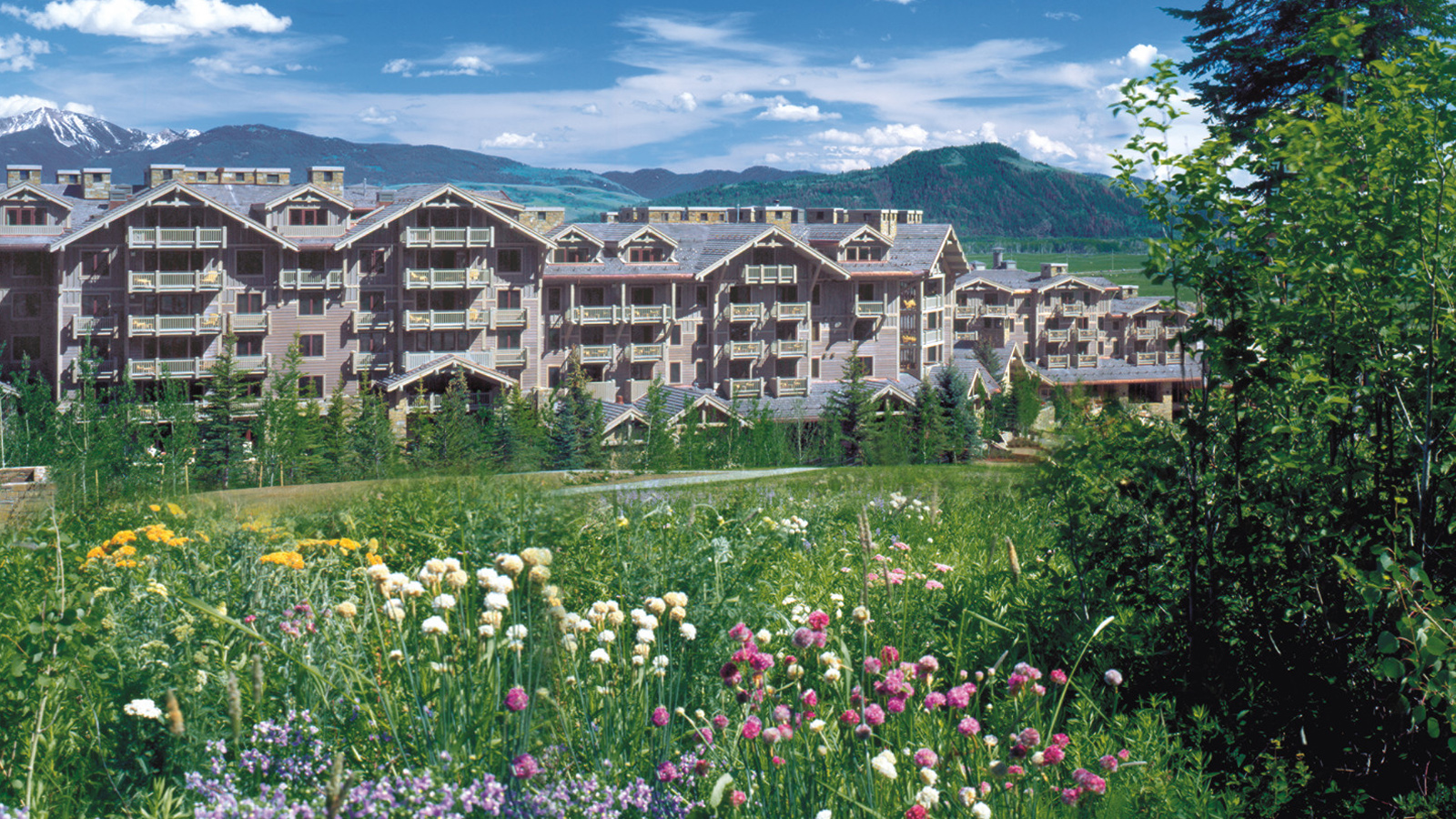 Jackson Hole Hotel Offer Spa & Dining Credit Four Seasons Resort