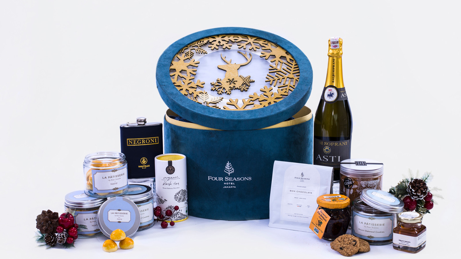 Celebrate The Warmth Of Festive Season With Four Seasons Hotel Jakarta