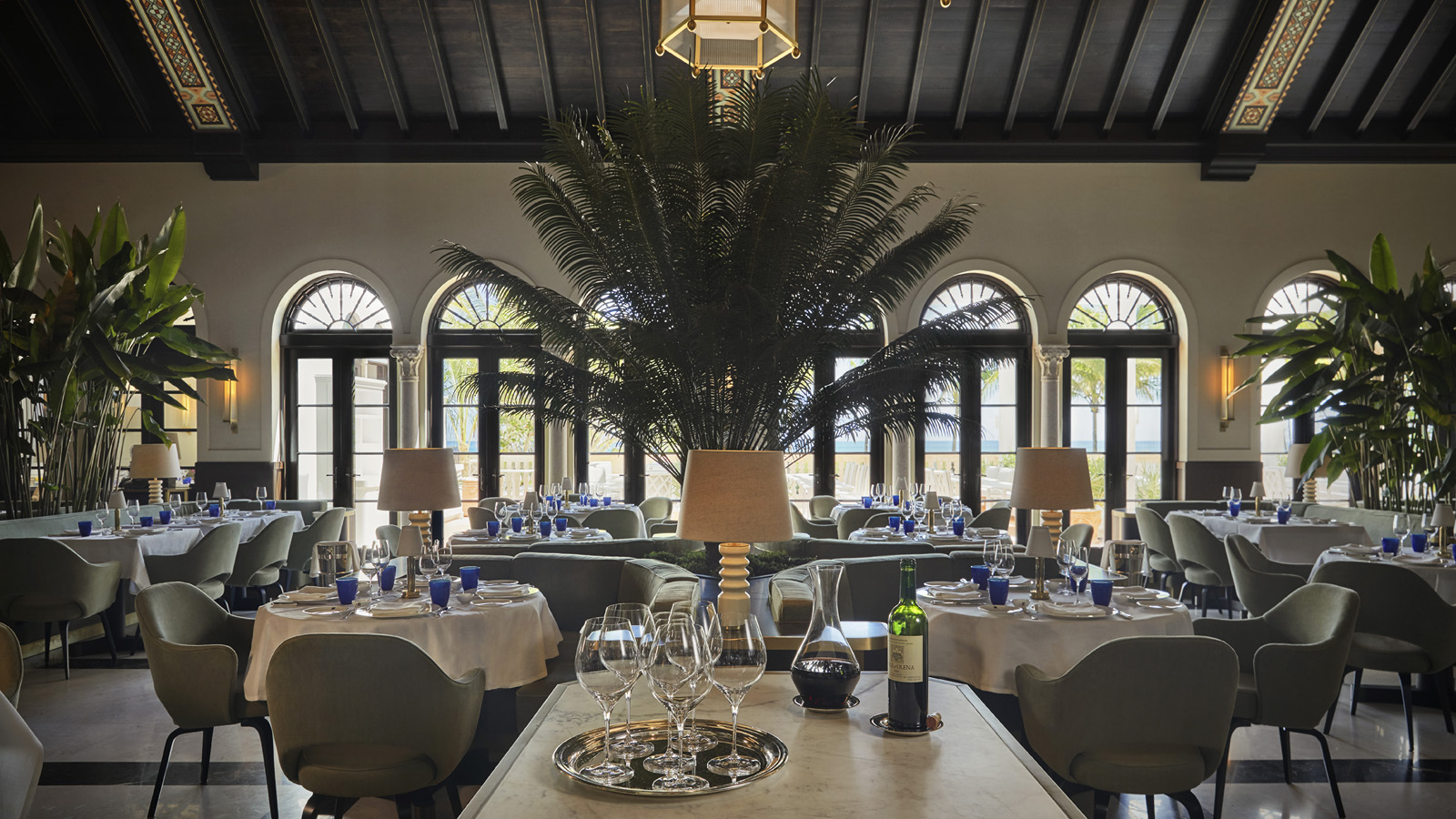 Le Sirenuse Miami Restaurant Bar To Debut At Four Seasons Hotel