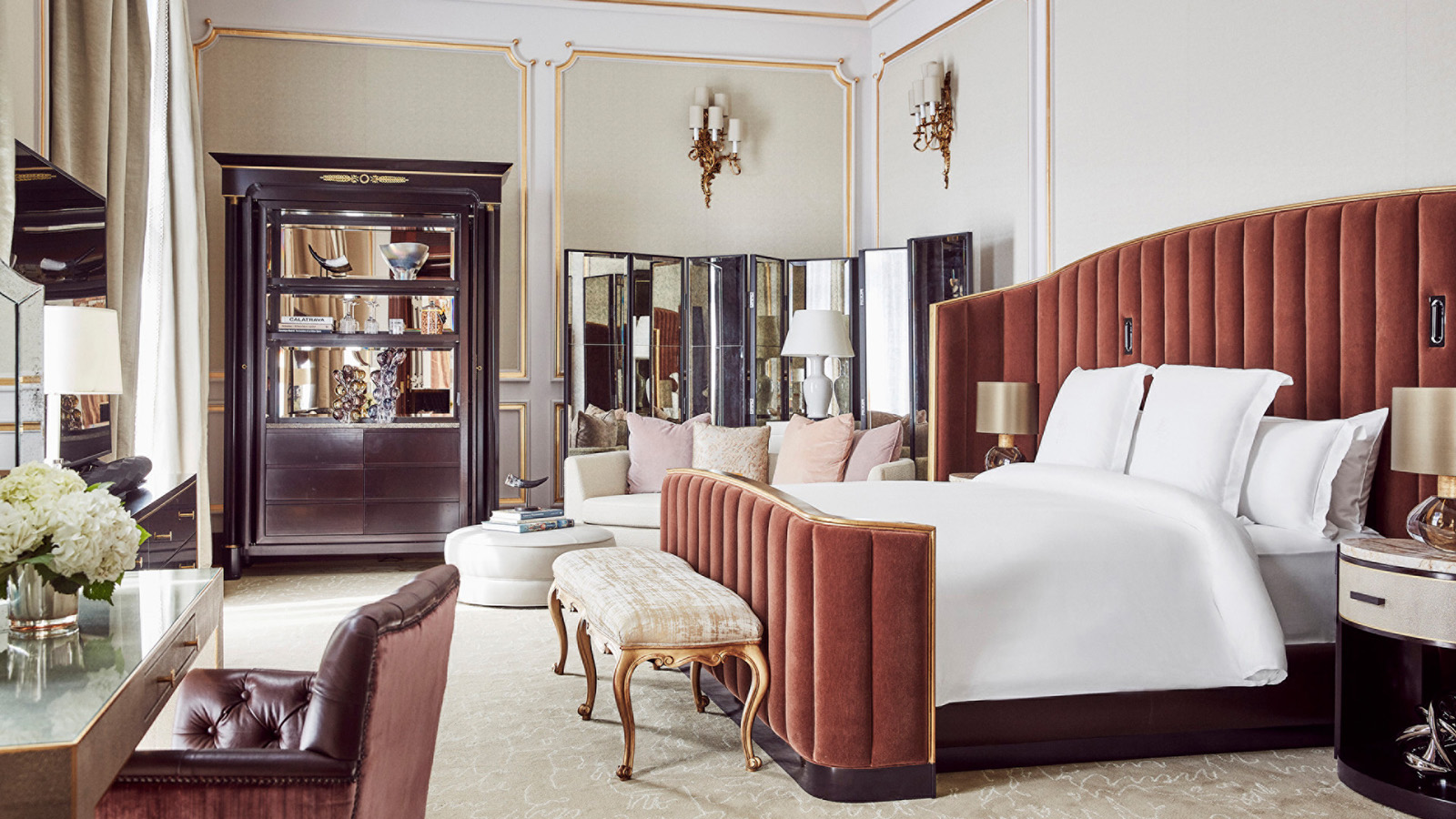 Royal Suite: A Combination of Art, History and Unbeatable Luxury