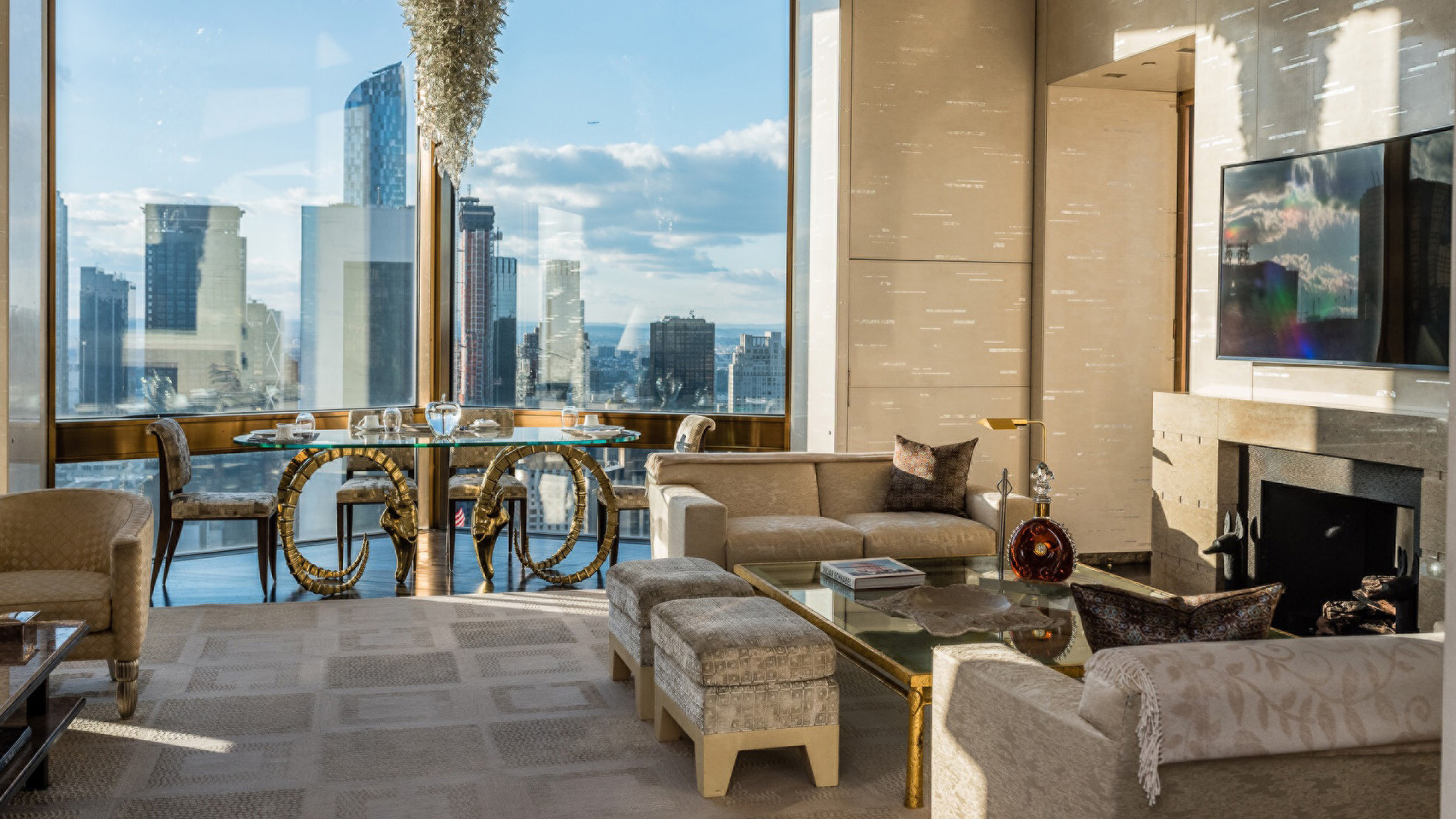 The Incompararable Ty Warner Penthouse Epitomises Luxury at ...
