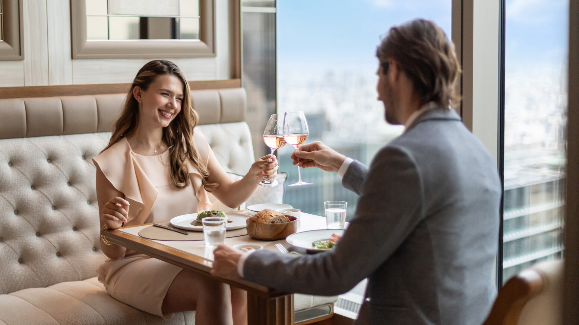 日×仏×北欧コラボレーションディナー。ミシュランガイド香港2つ 日×仏×北欧コラボレーションディナー。ミシュランガイド香港2つ