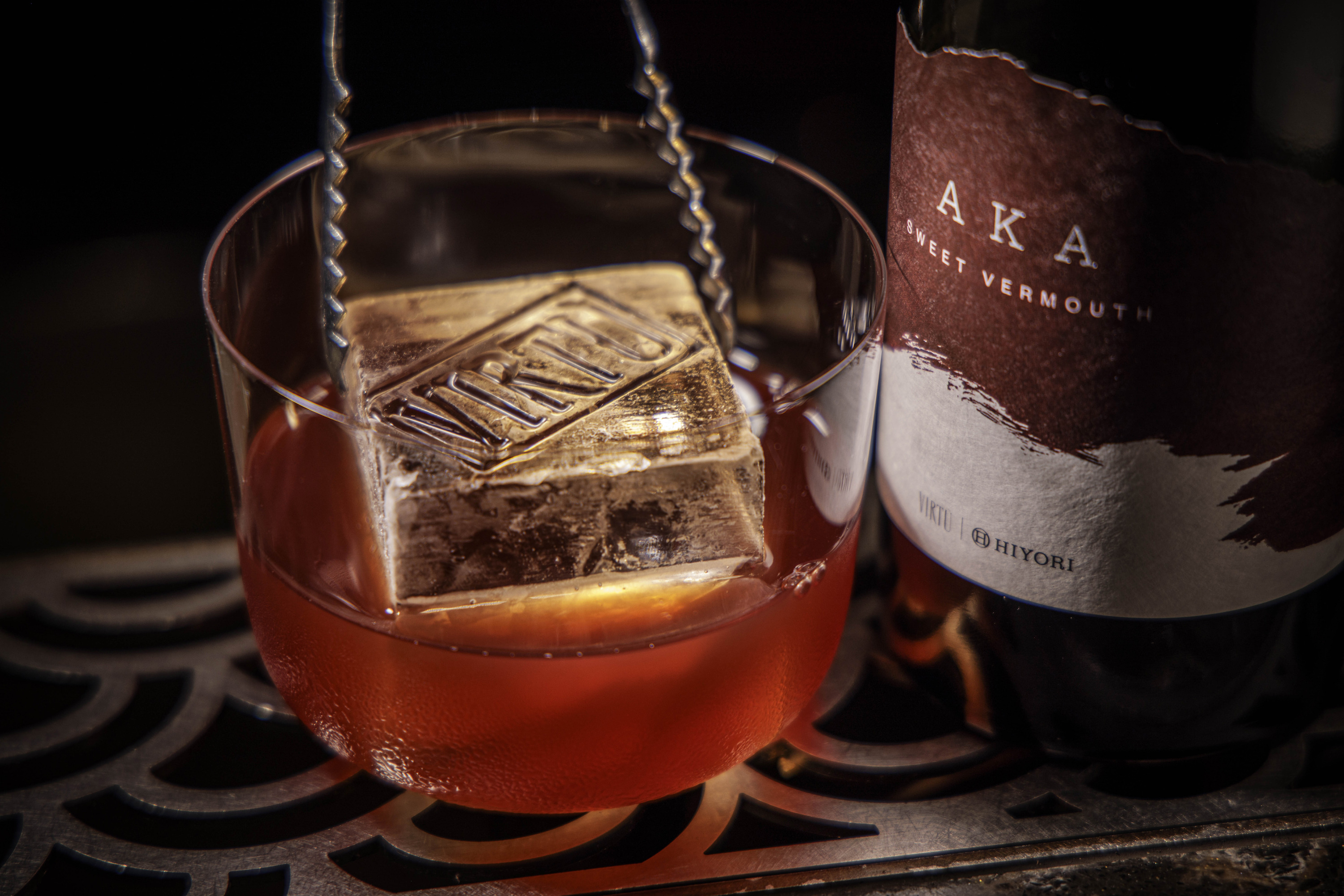 aiirodo です ベルモット4本＋ウオッカ 2本　(計6本) マサイアソン スイート・ヴェルモット No.6 (375ml) NV : WINE TO STYLE