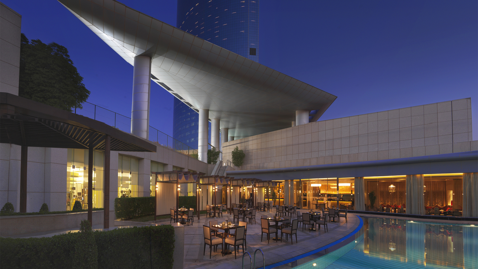 Embrace Blissful Poolside Evenings at the New Shisha Lounge, Al Balcon at Four  Seasons Hotel Riyadh