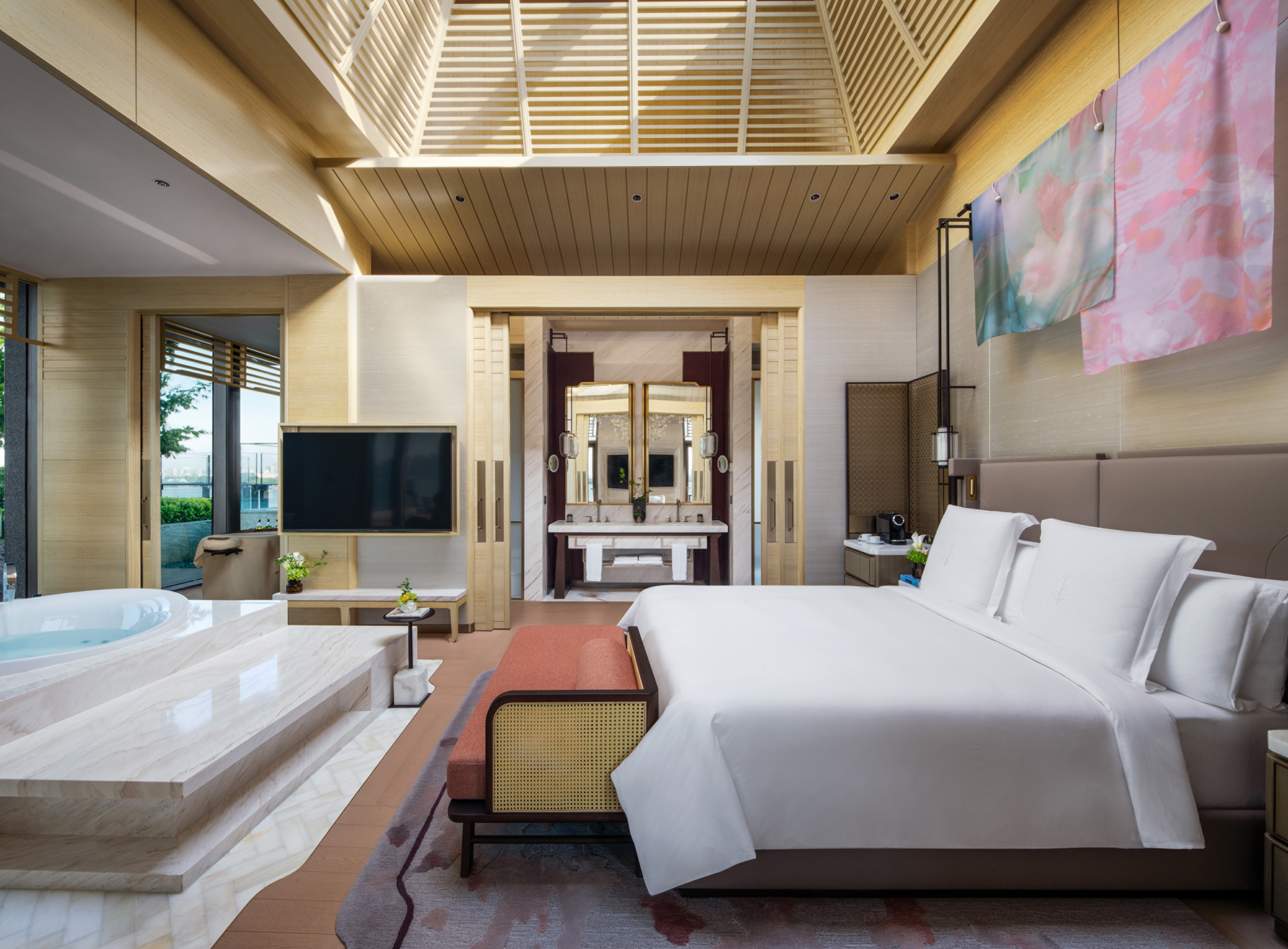 One Step, One View: Exploring the Design Charm of Four Seasons Hotel Suzhou