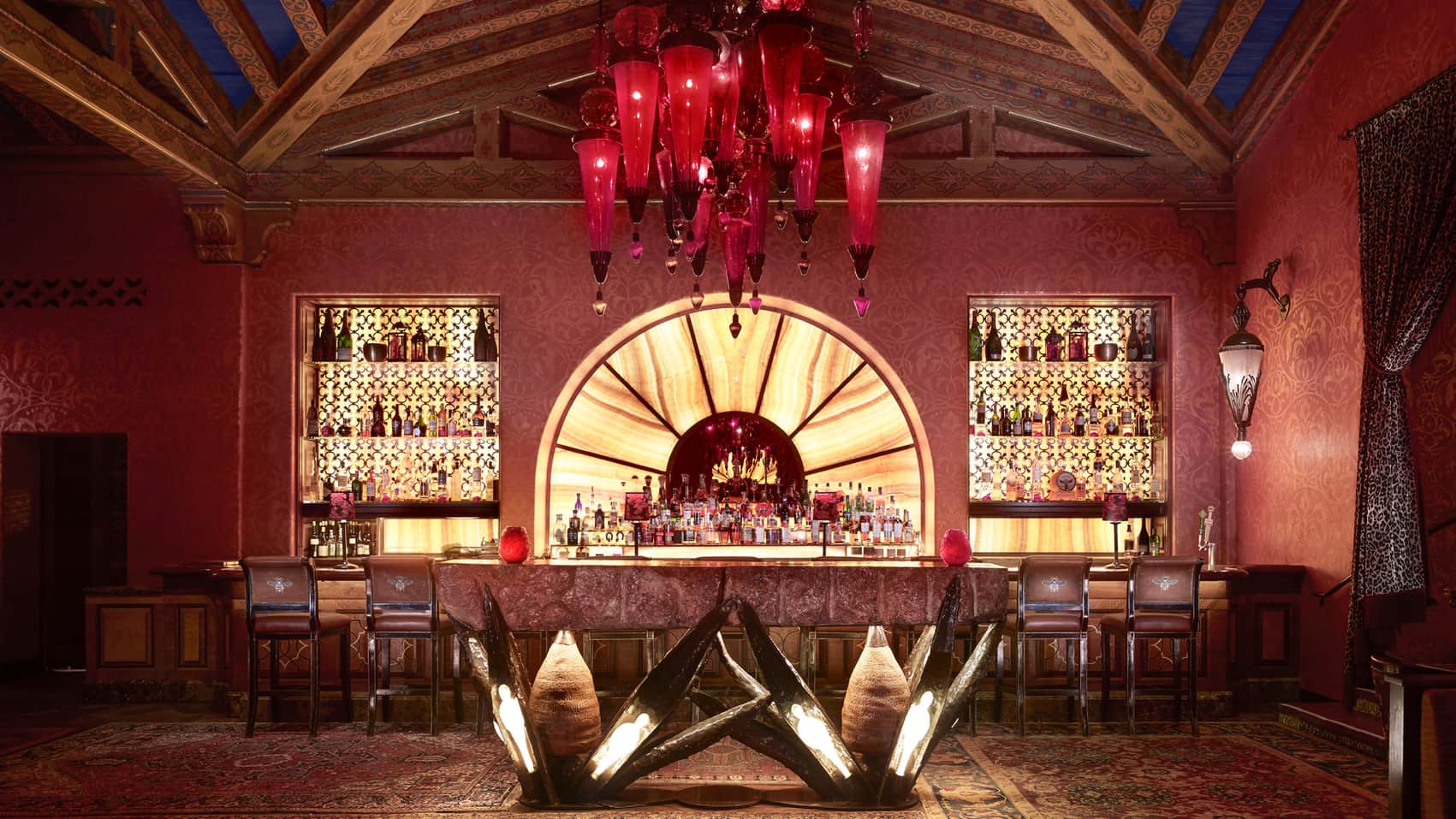 Bar photo 2