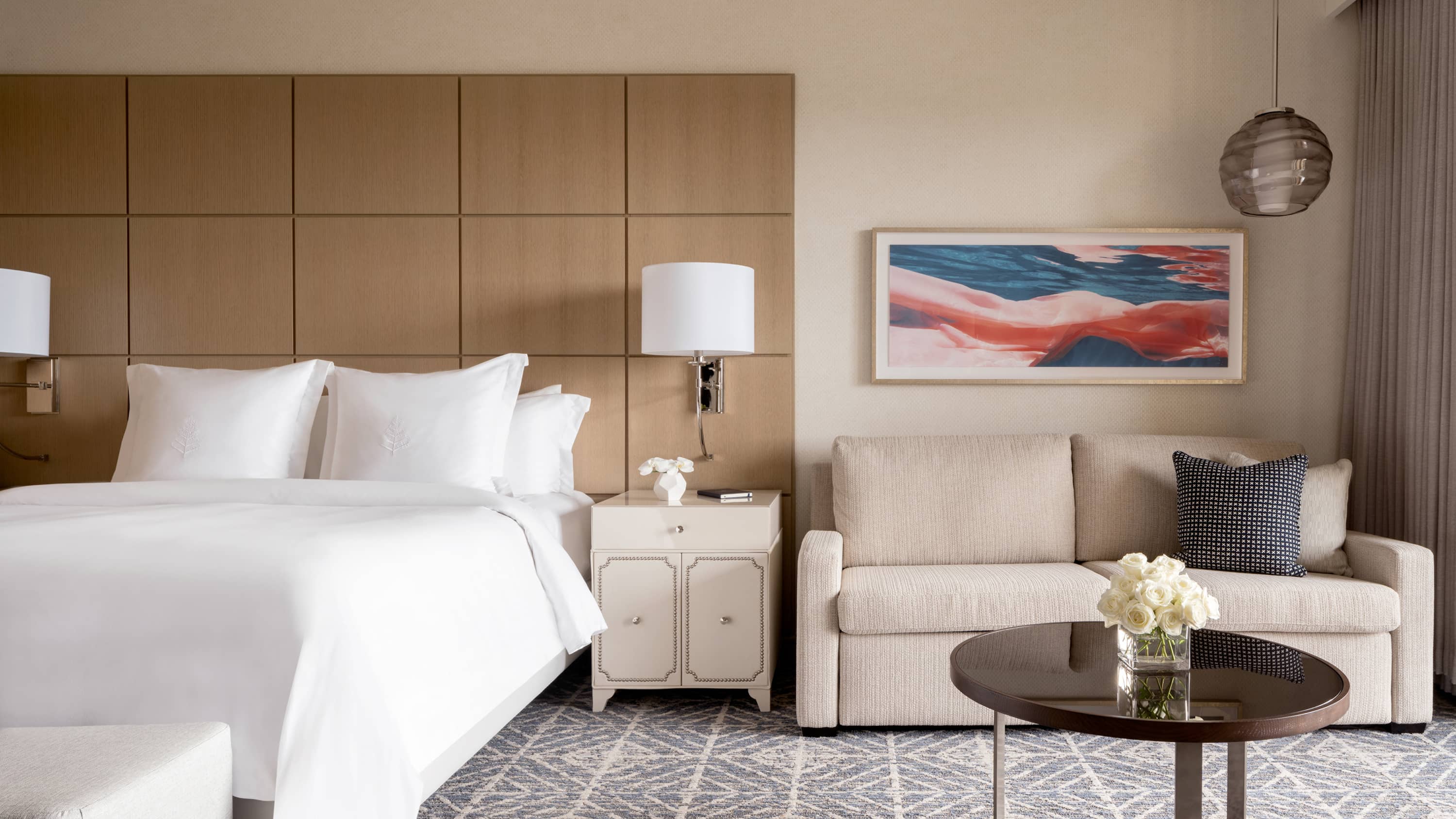 Rooms To Go Avenues