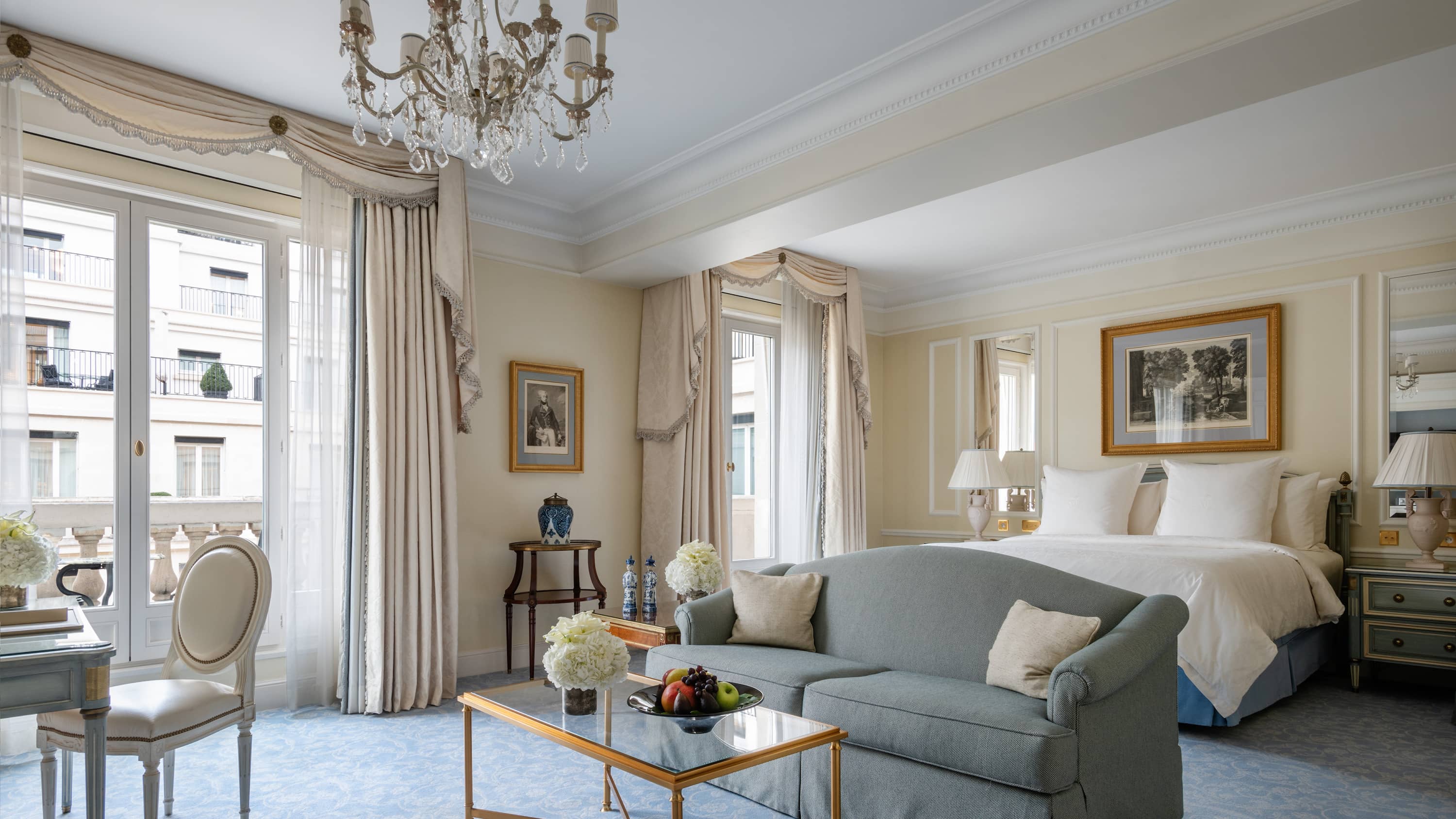 Suites à Paris | Hôtel Four Seasons George V Paris