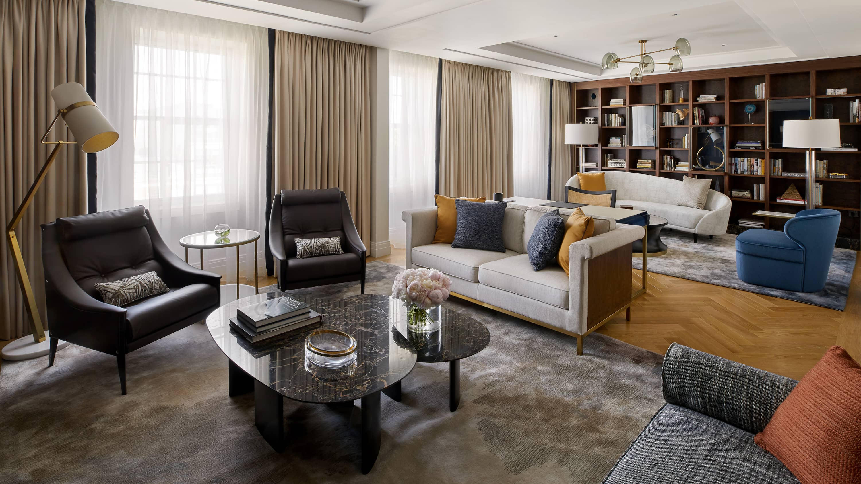 Luxury London Suites Rooms Four Seasons Hotel Ten Trinity Square luxury-london-suites-rooms-four-seasons-hotel-ten-trinity-square