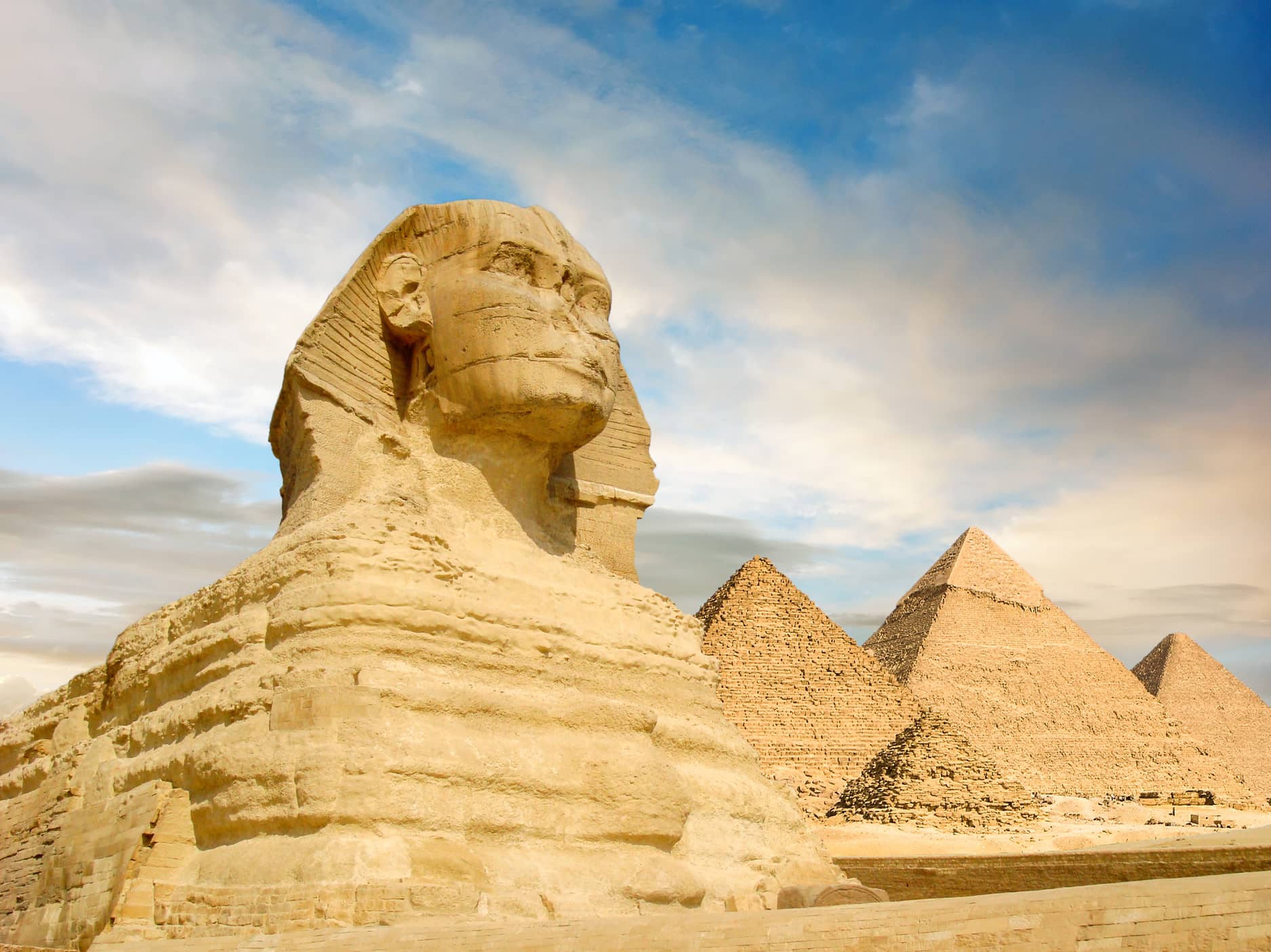  An unforgettable day trip to the Pyramids  