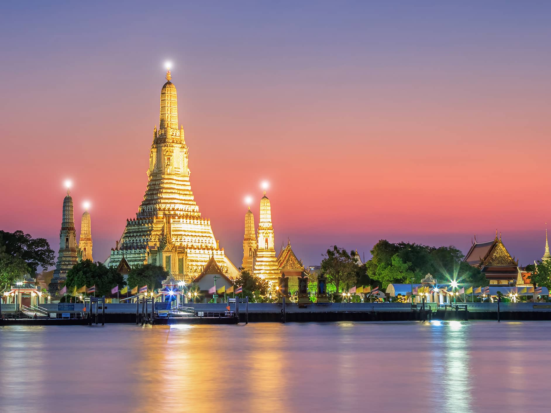  Encounter Bangkok's Gilded Temples  