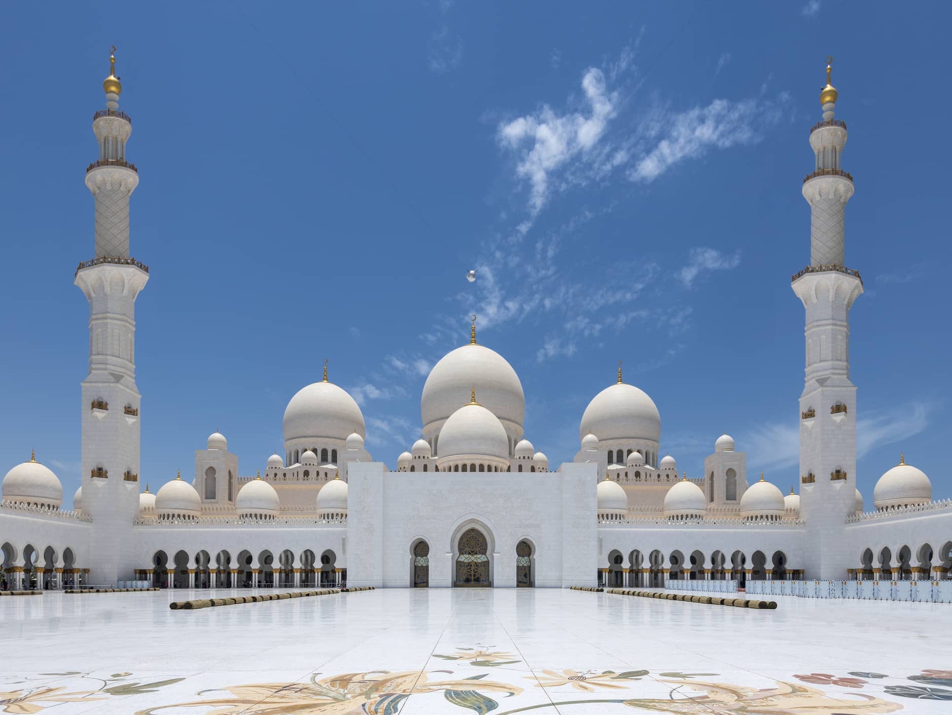  Opt for a day trip to nearby Abu Dhabi  