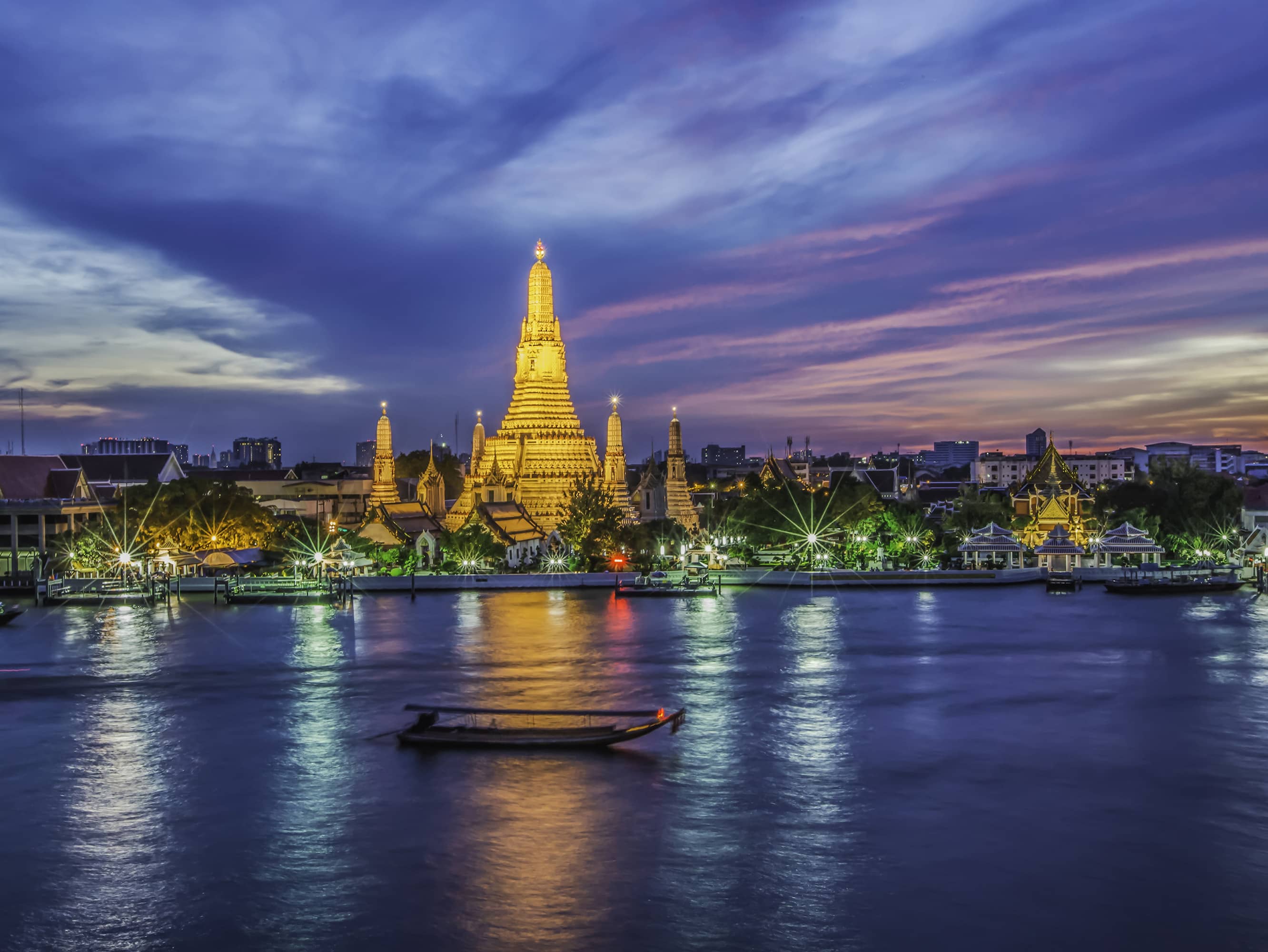  EXPLORE THE KLONGS OF BANGKOK  