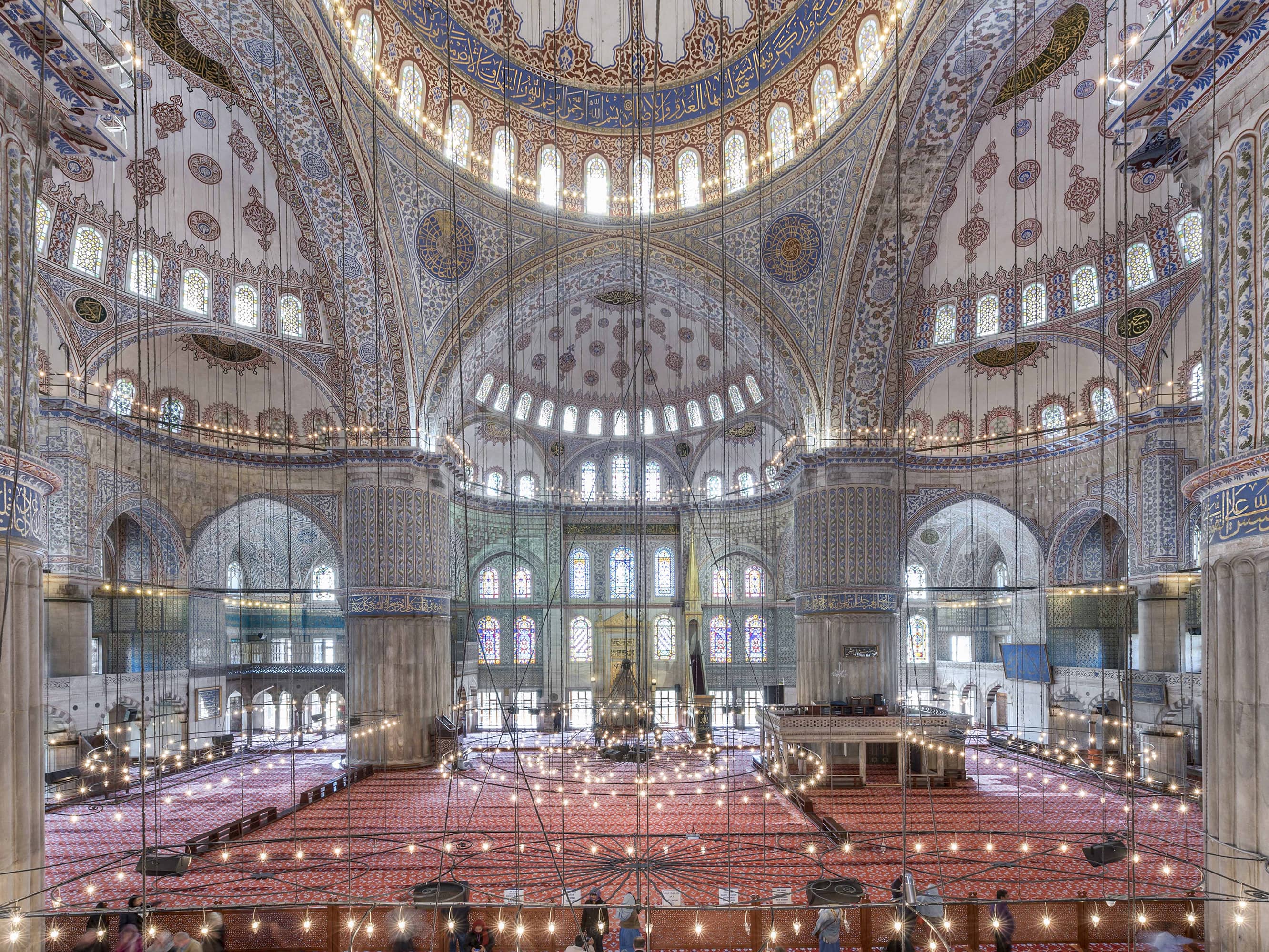  DISCOVER THE CITY’S UNESCO-LISTED MONUMENTS  