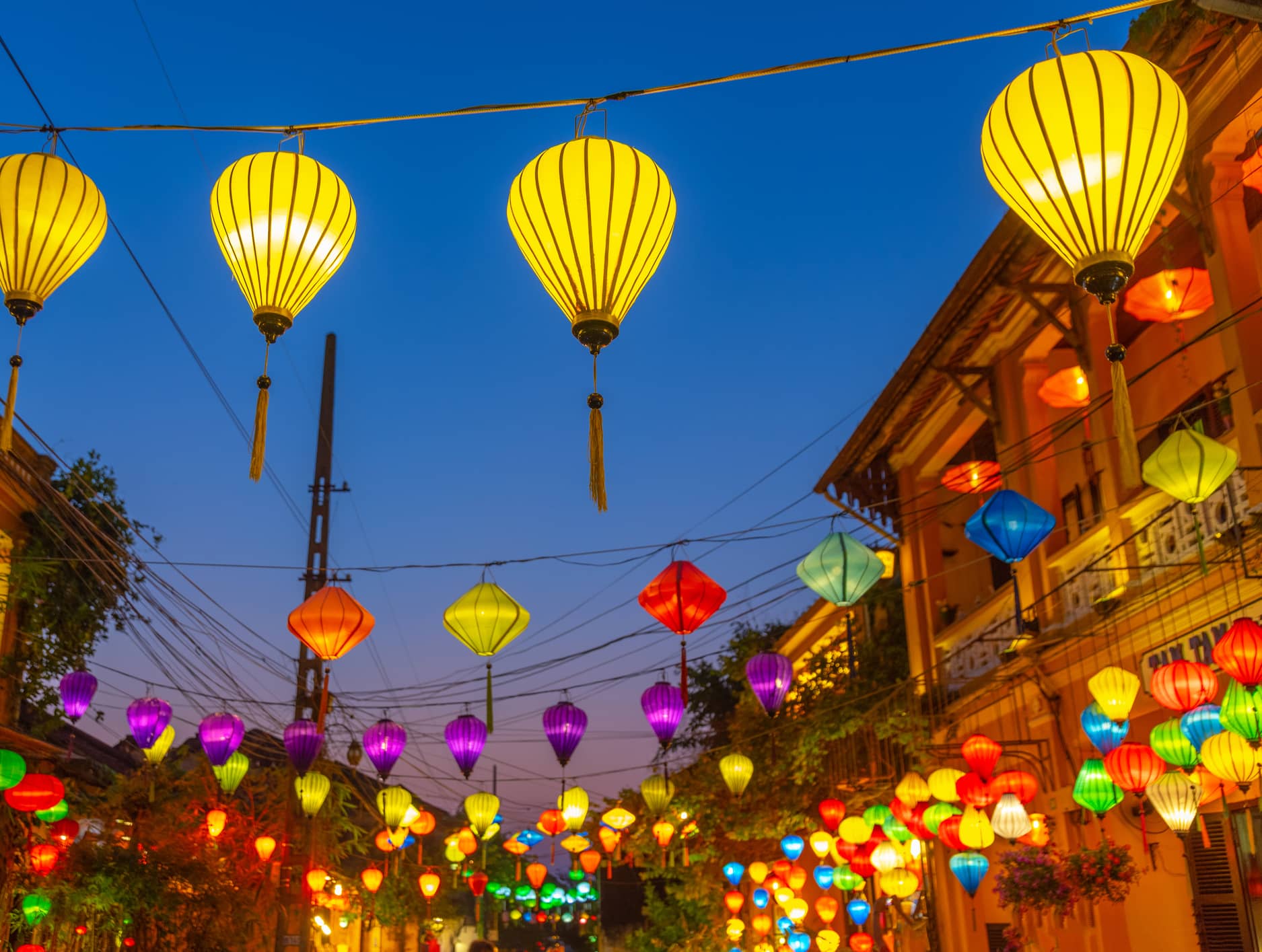 Hoi An lantern street 