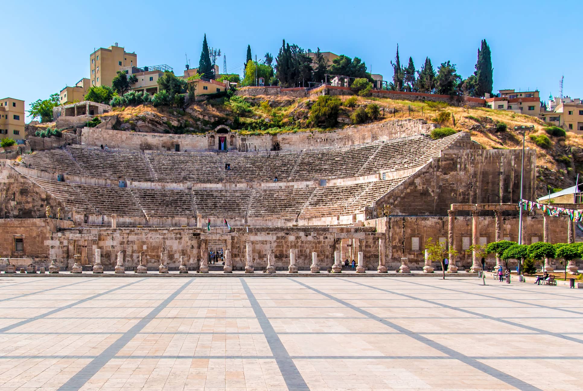  Explore Amman with an expert photographer  