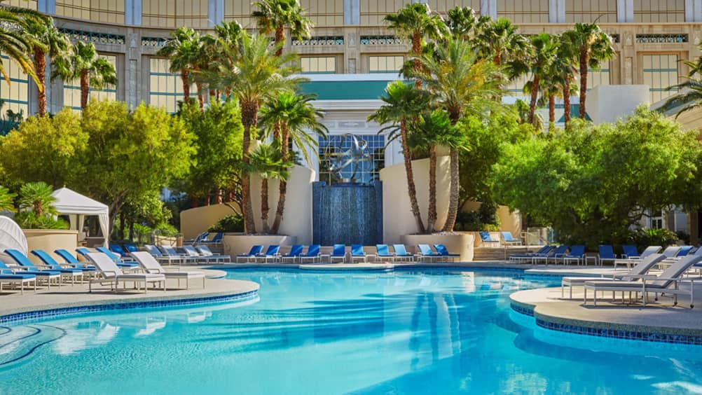 Things To Do In Las Vegas With Kids Four Seasons Hotel Las Vegas