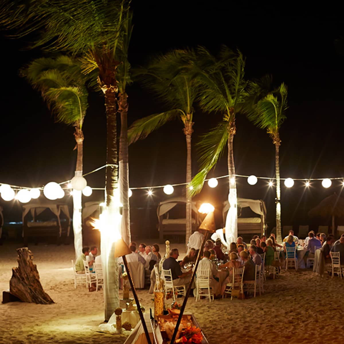 Punta Mita Beach Wedding Four Seasons Resort A Comfortable Yet Elegant Reception Is Held On Las Cuevas Beach At Four Seasons Resort Punta