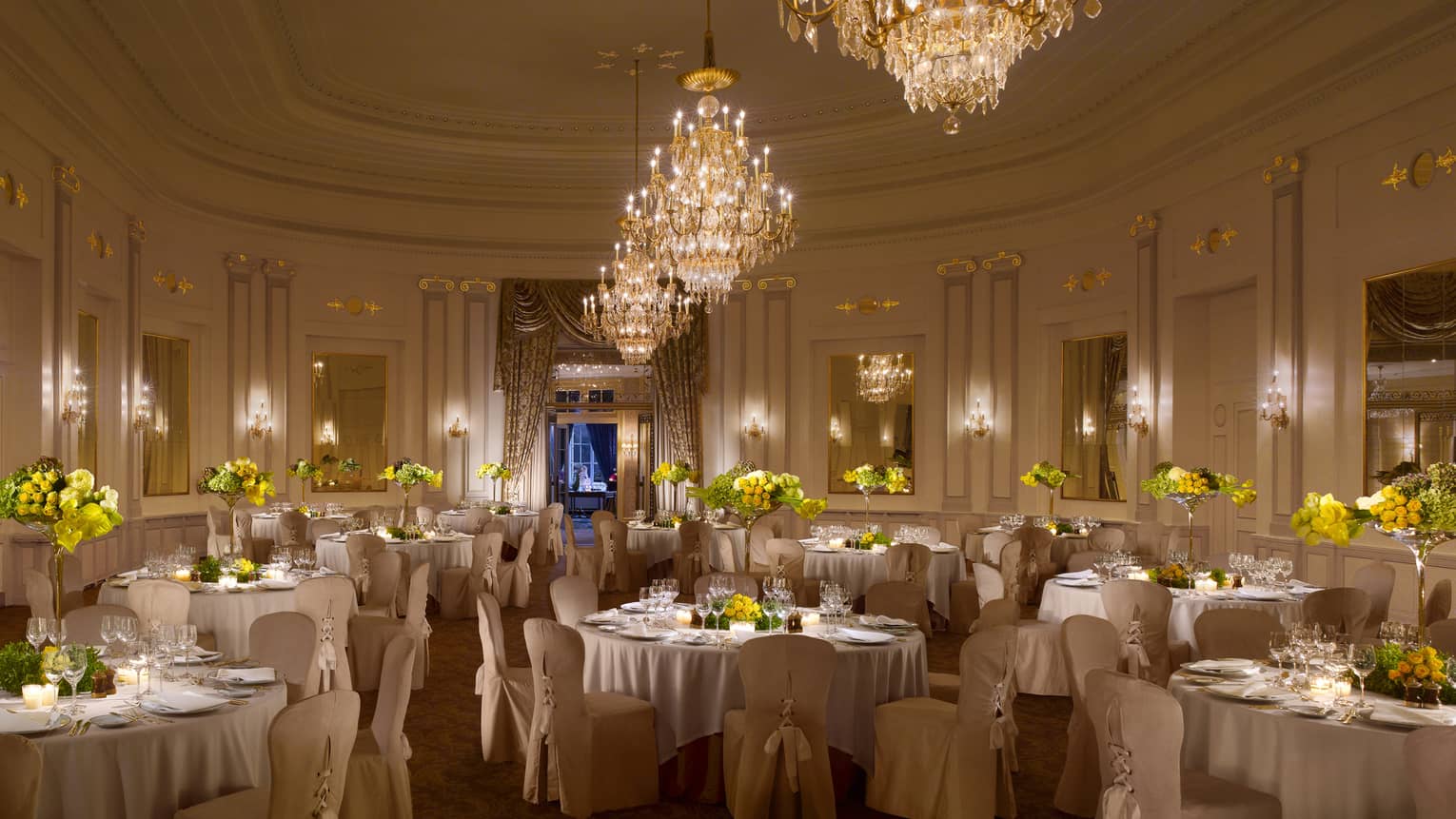 Salle des Nations au Four Seasons Hotel des Bergues à Genève