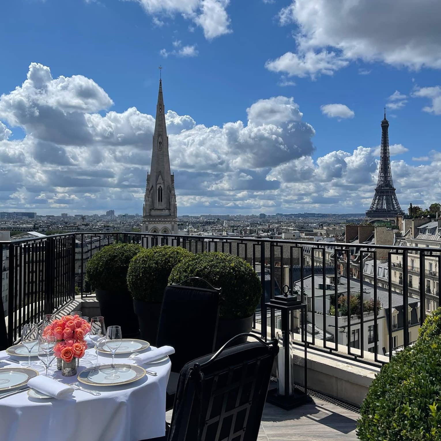 Perfect PARIS GEORGE V HOTEL. Four Seasons Suite. 3 Star Michelin