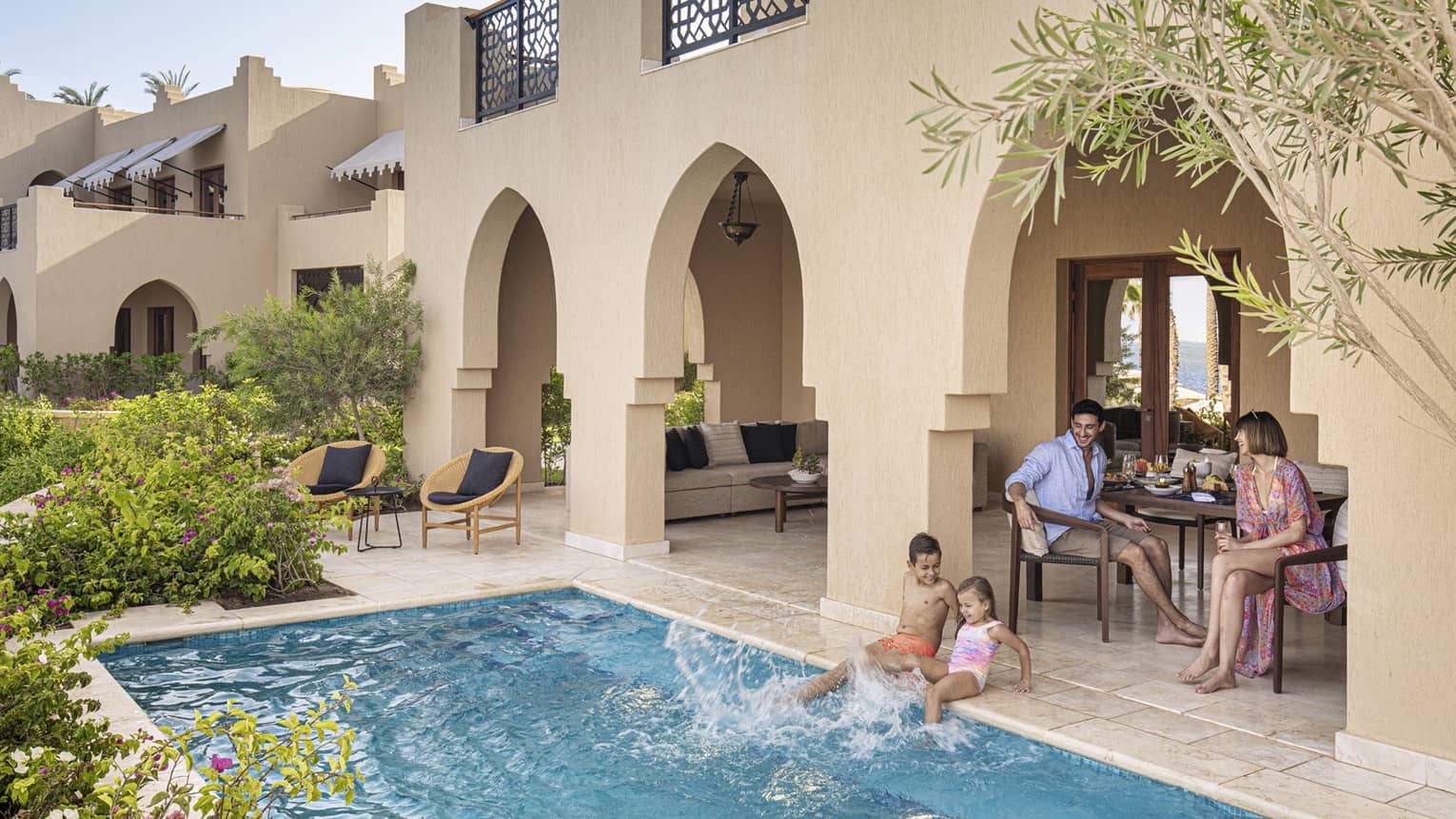 Family resort with private pool and luxury suite
