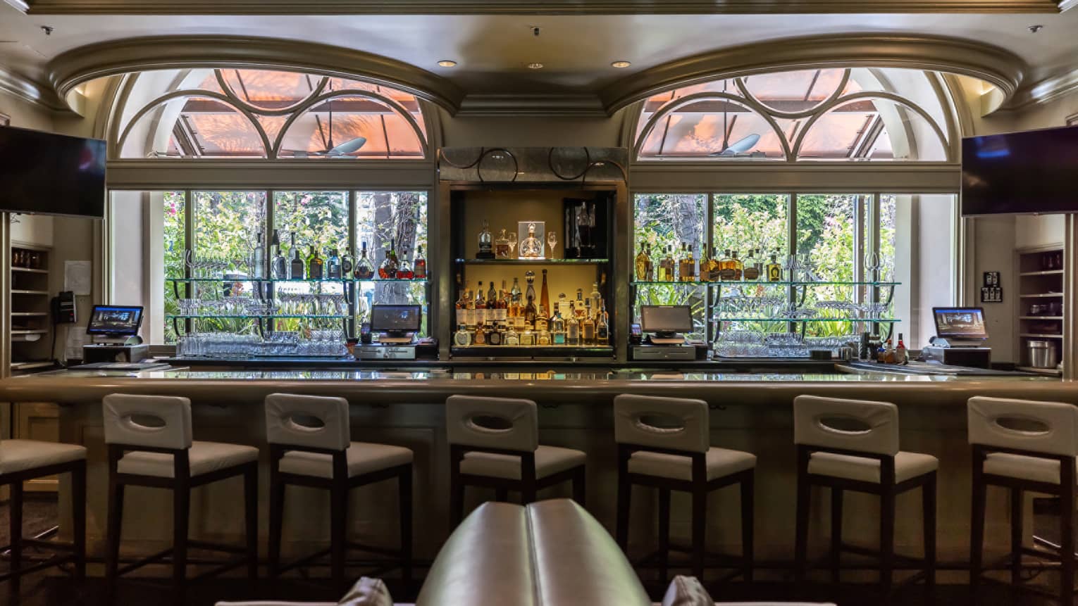 The Lounge bar area at Four Seasons Hotel Los Angeles