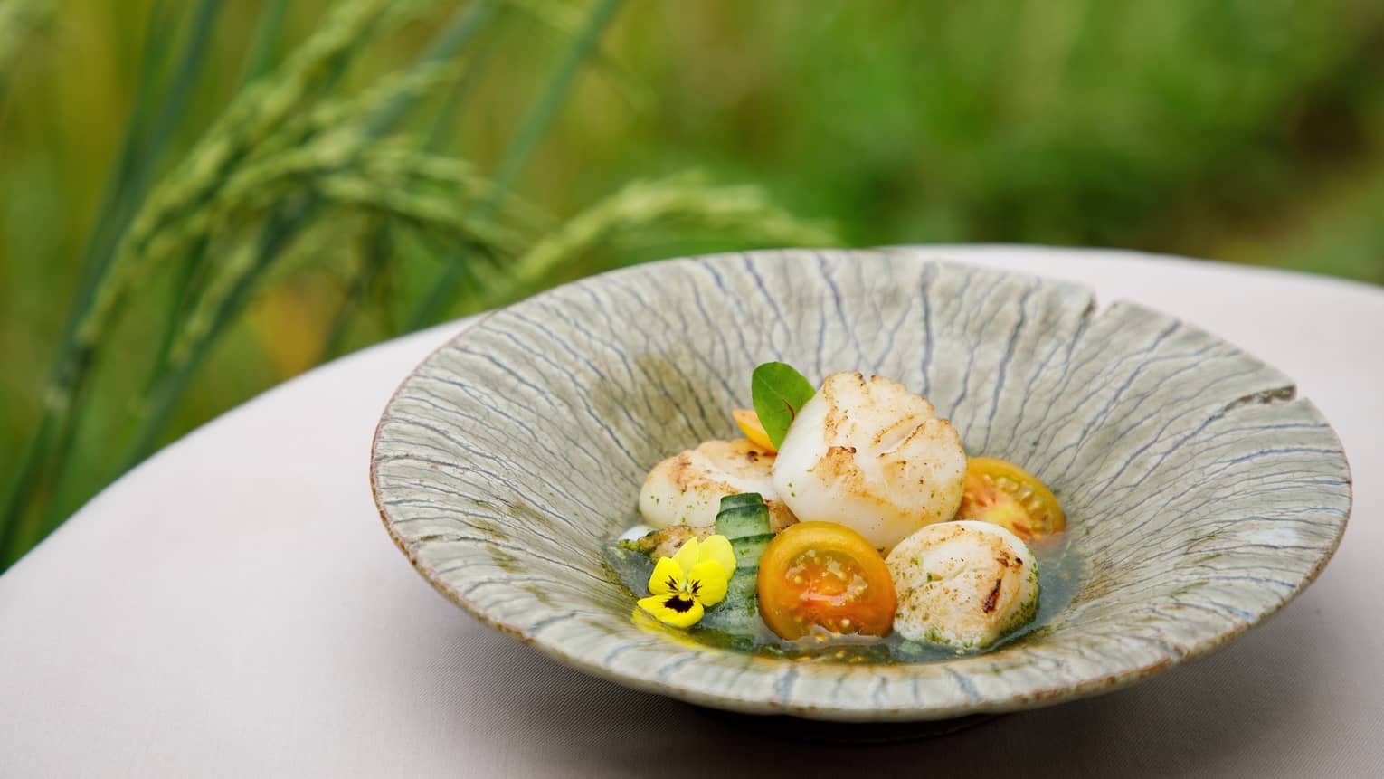 Spicy Roasted Scallops with Mango and Crispy Rice Salad