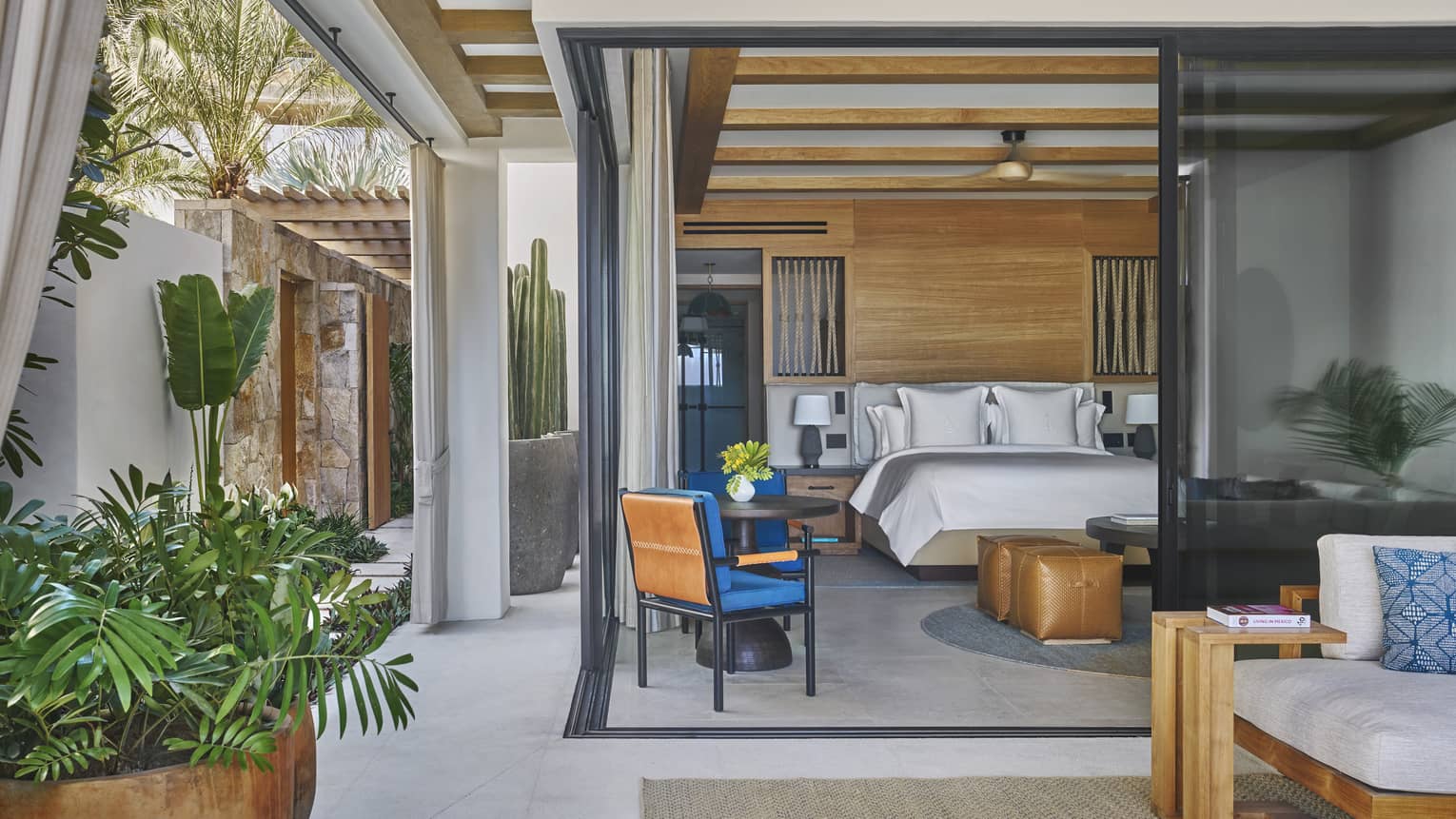 Beautiful Four Seasons room in Cabo Del Sol
