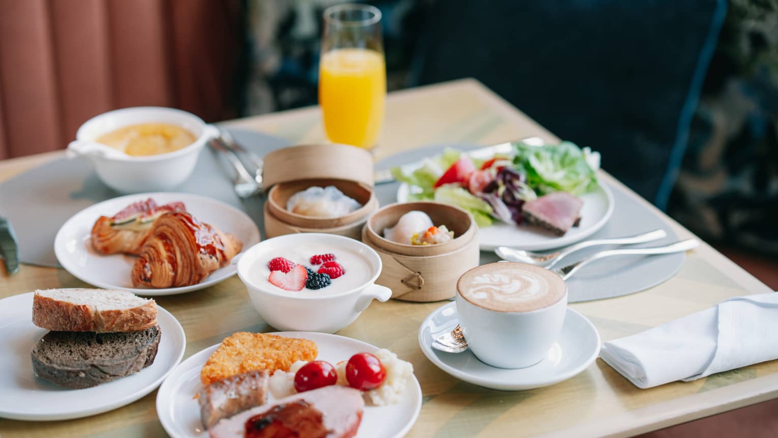 Four Seasons Hotels and Resorts | Luxury Hotels | Four Seasons