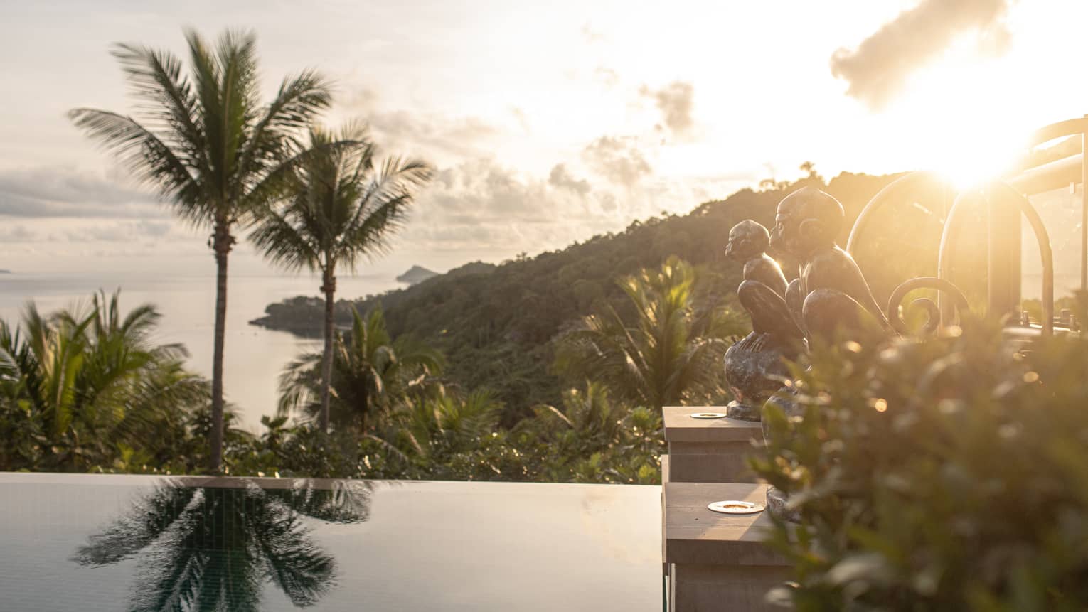 Infinity pool in Koh Samui