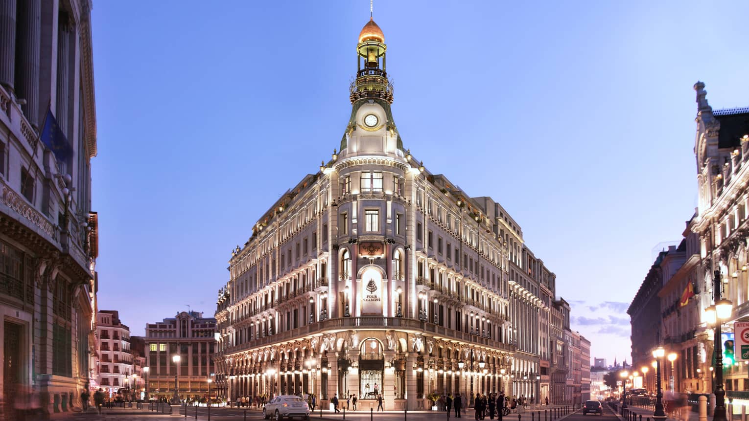 The exterior of the historic Four Seasons Hotel Madrid building