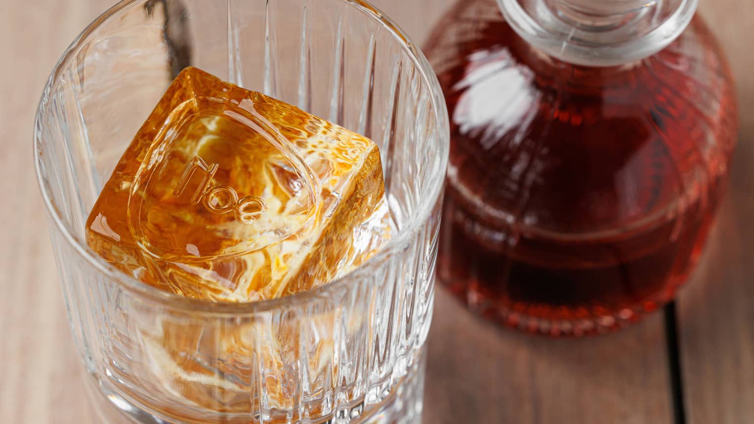 Old Fashioned cocktail