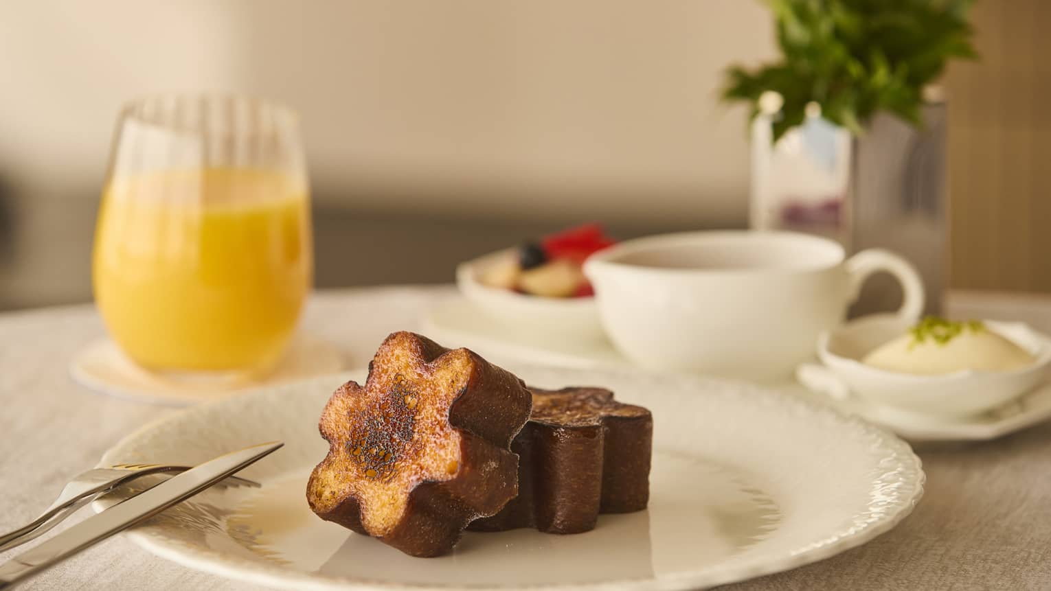 Jardin Caramelized French Toast