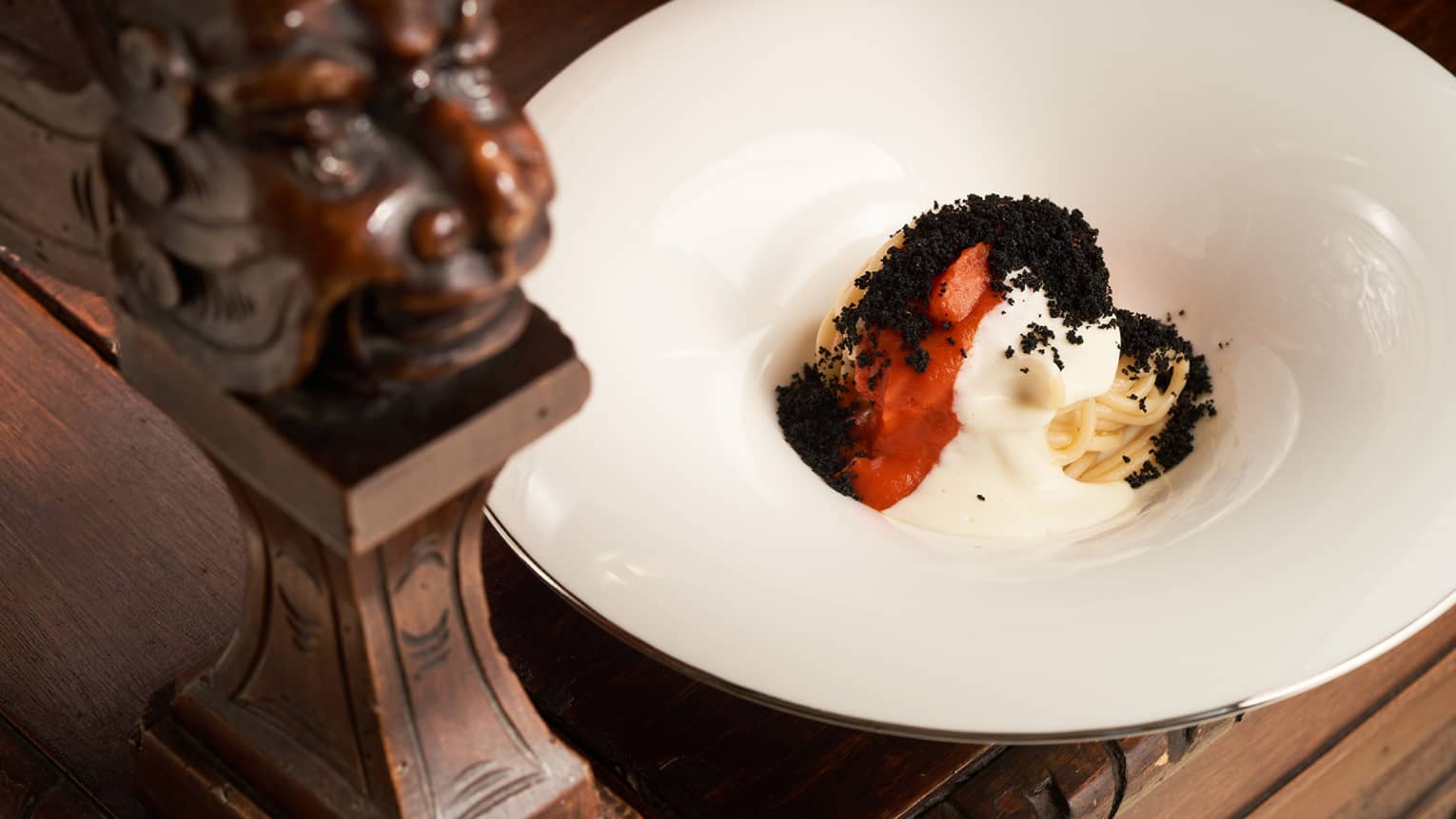 Artisanal spaghetti Luca Crimi Mount Etna in white bowl