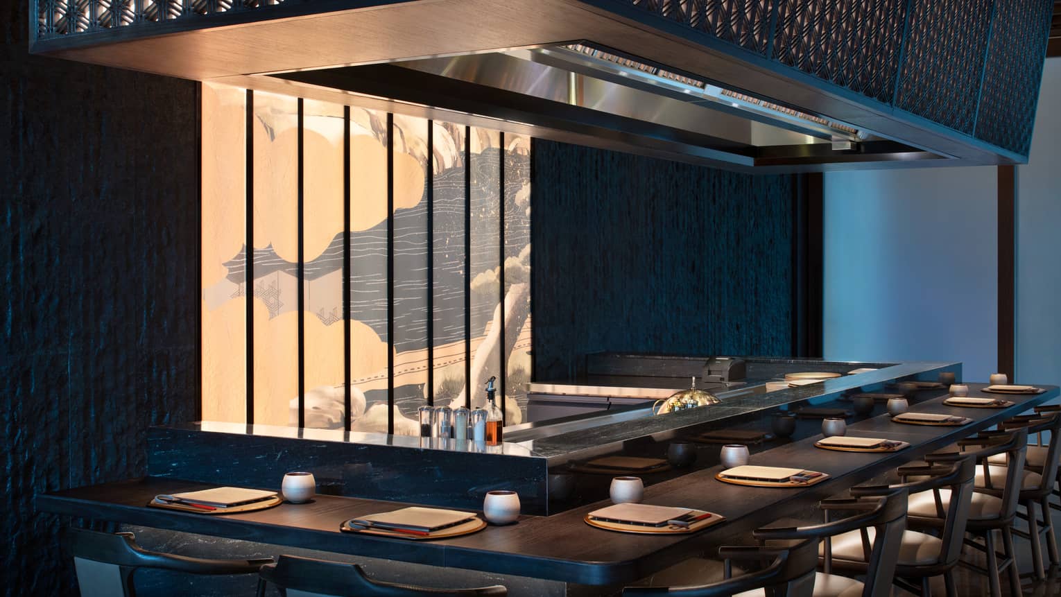 Teppanyaki counter at Matsuyi