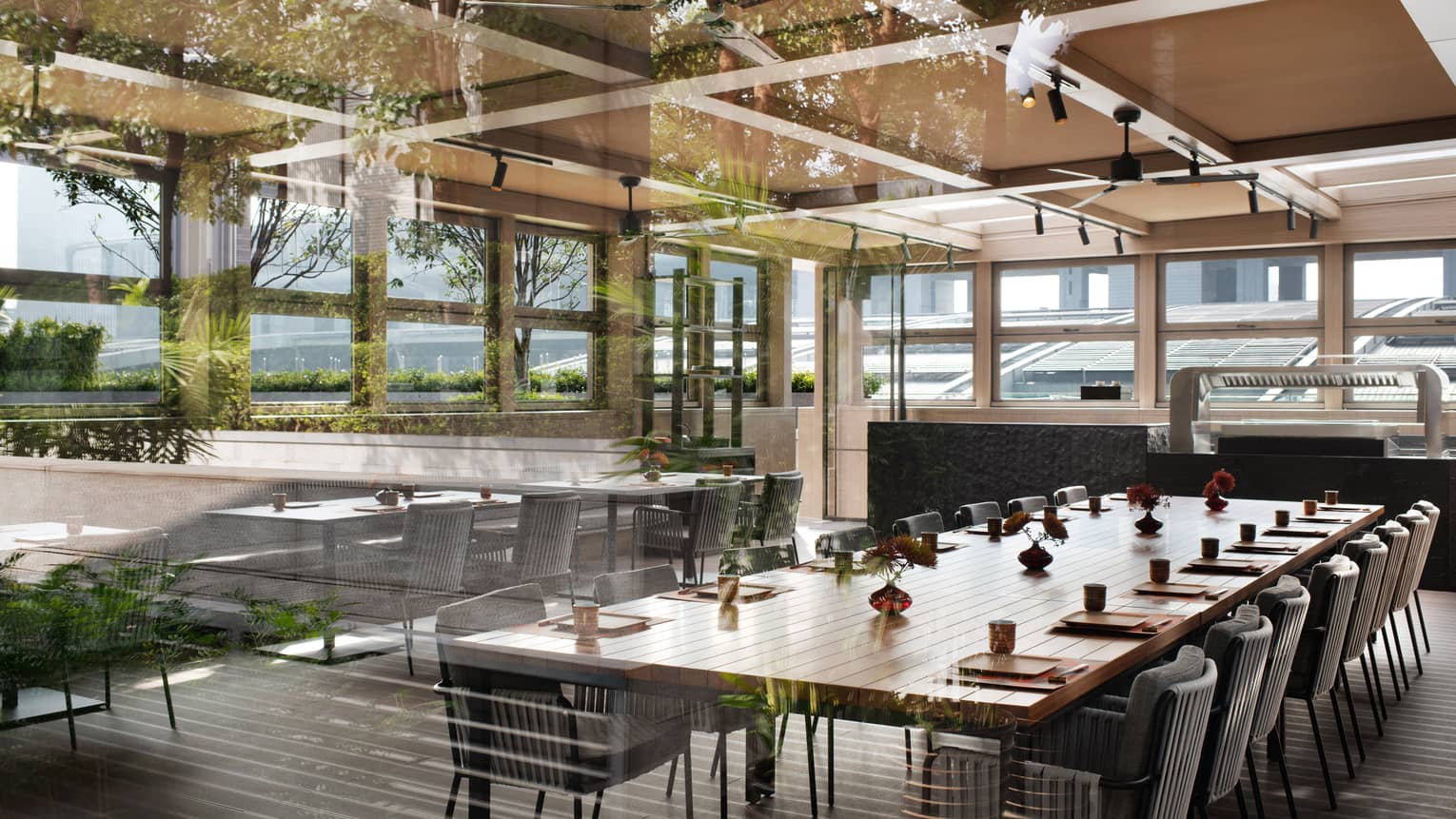 Matsuyi dining area with views of downton Shenzhen