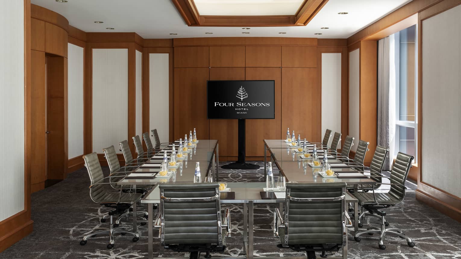 A view of the Key Biscayne Meeting Room 