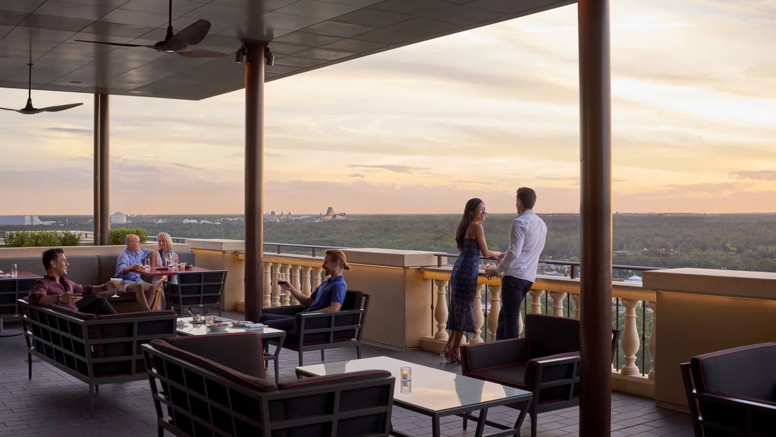 Michelin Rated Rooftop Steakhouse & Bar in Orlando Capa