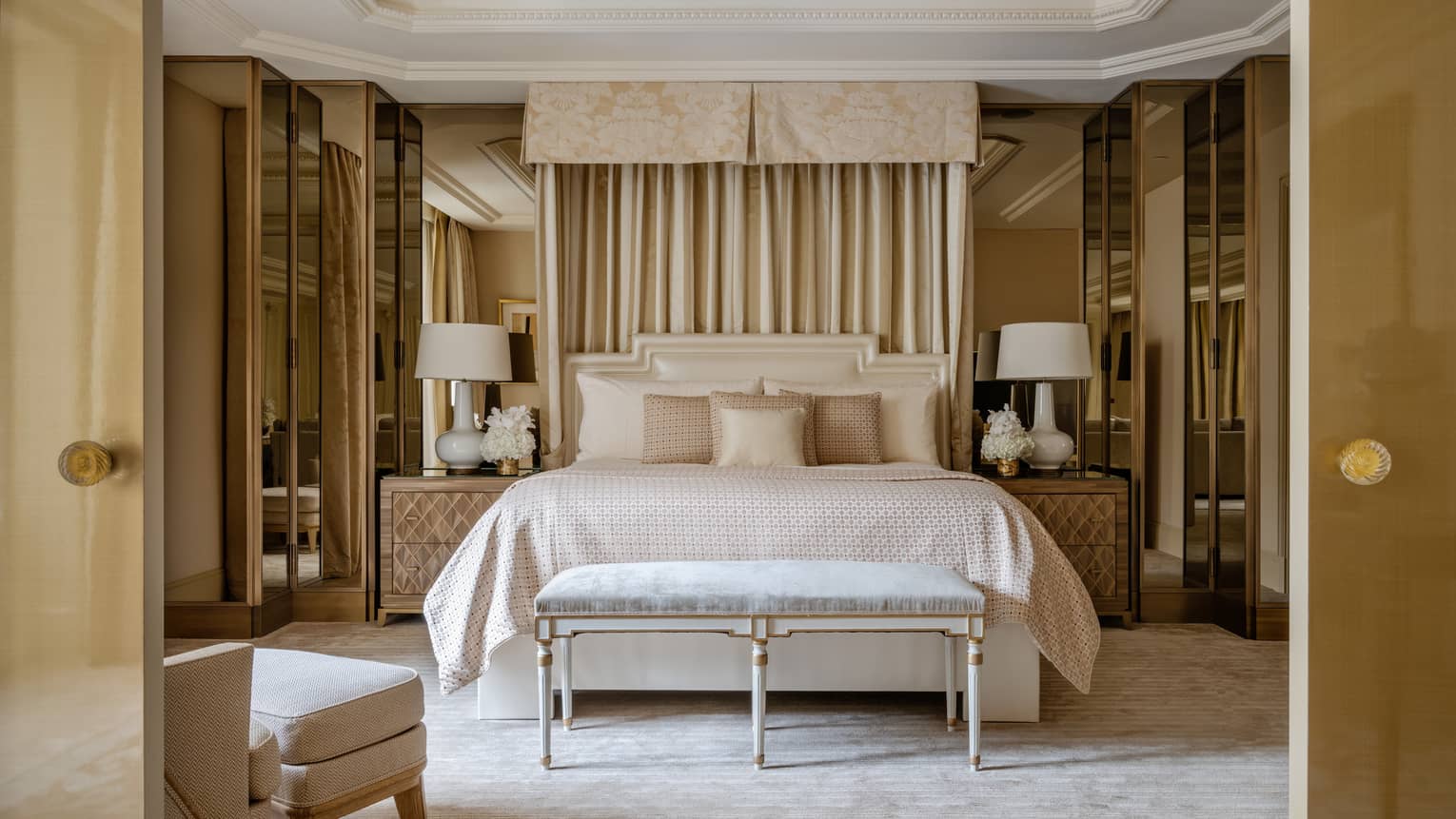 Presidential Suite in luxury 5-star hotel