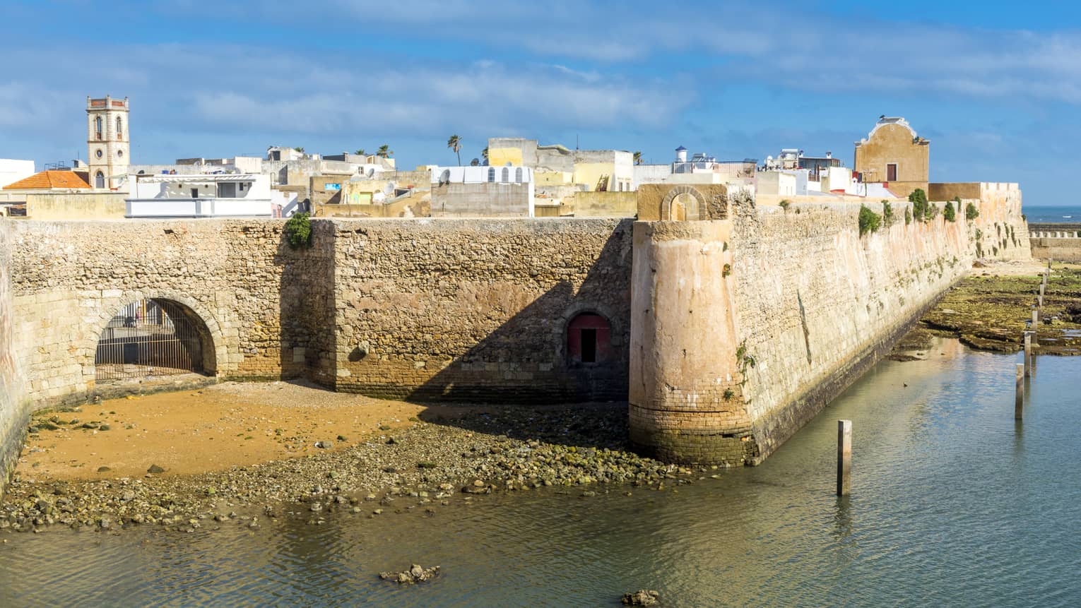 Stone walls of the Portuguese citadel of Mazagan above water 