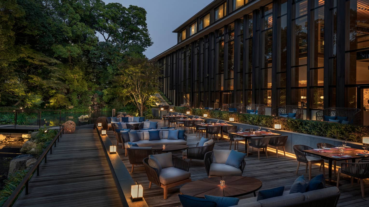Brasserie patio tables, lanterns at night