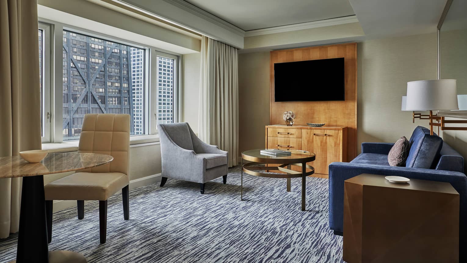 Chicago Luxury Suites Downtown Chicago 5 Star Hotel
