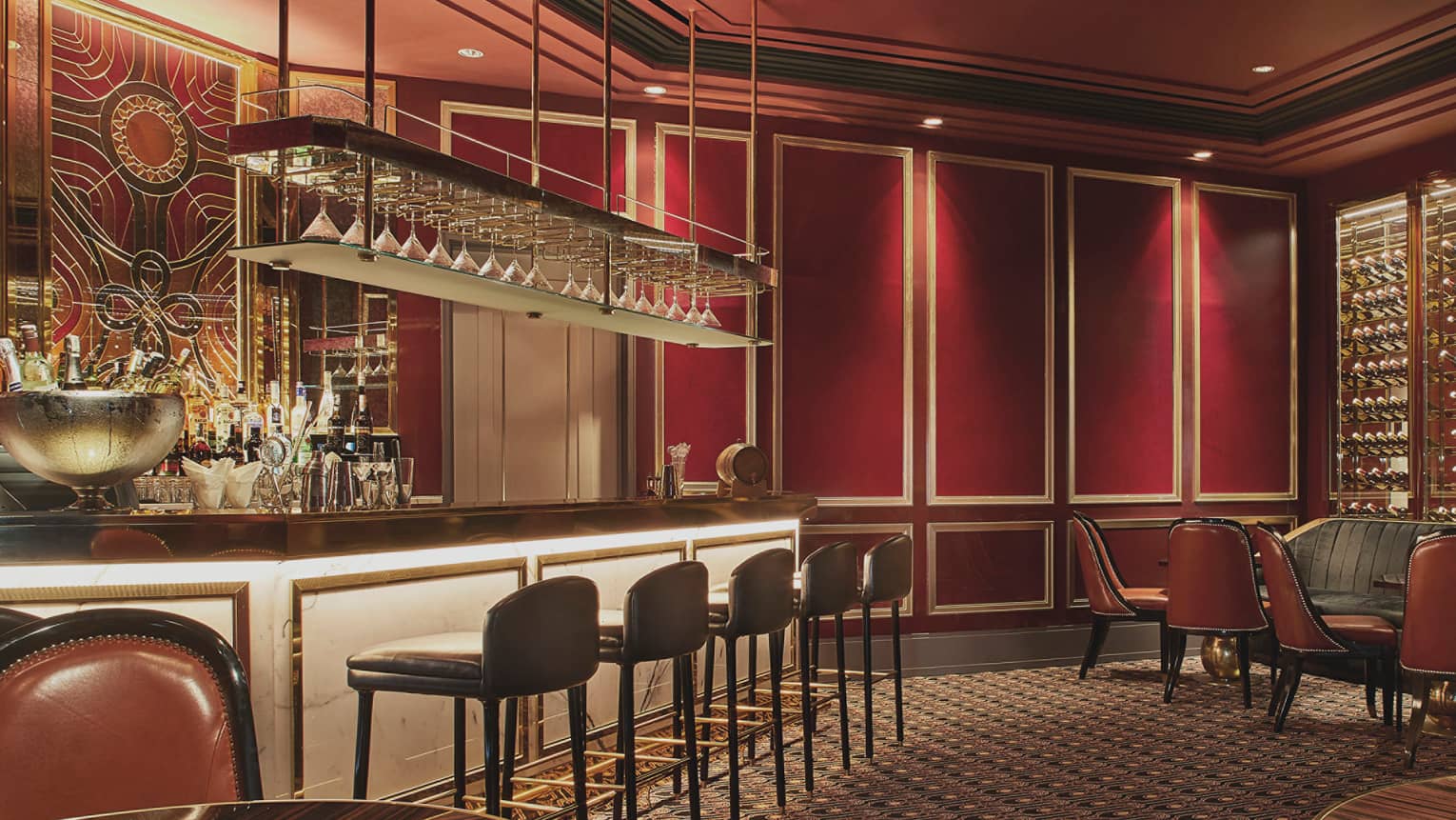 Alto restaurant bar