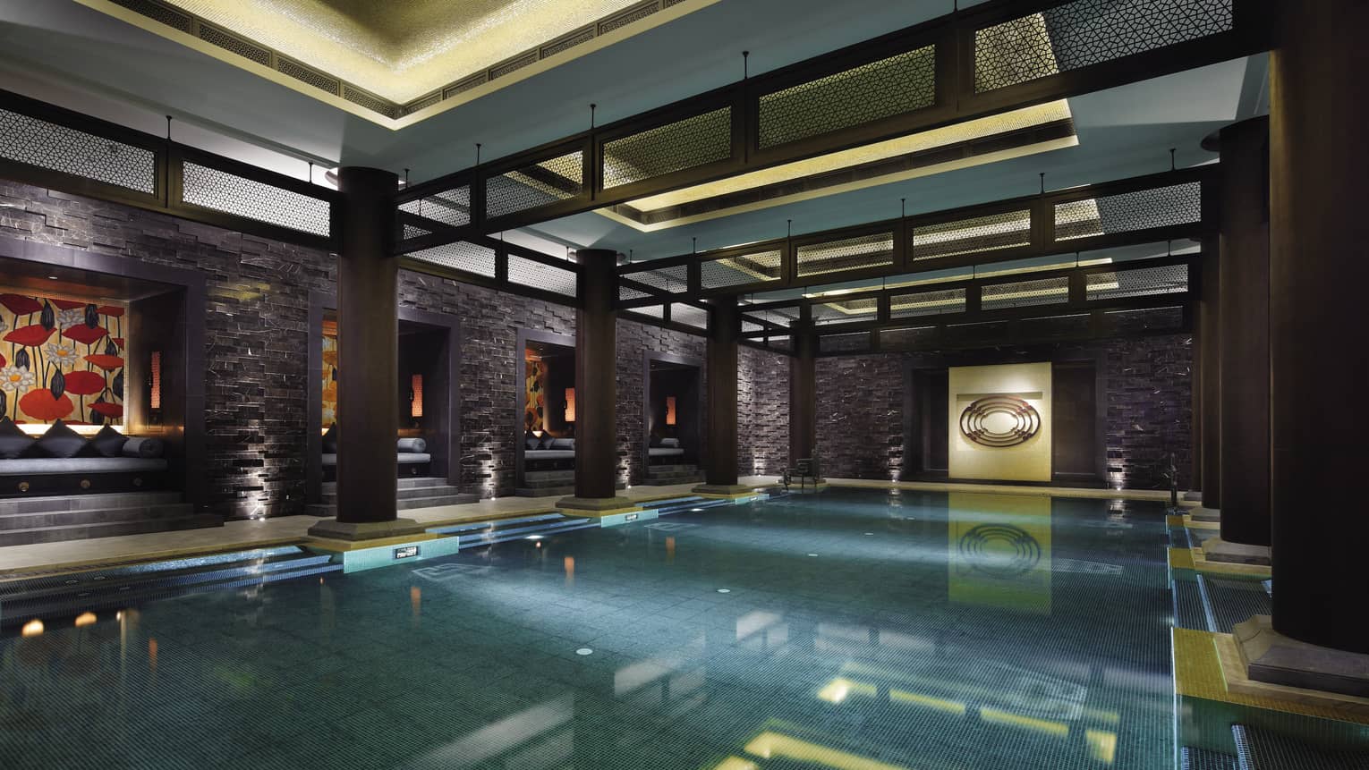 Indoor swimming pool under black brick beams, walls, Chinese art