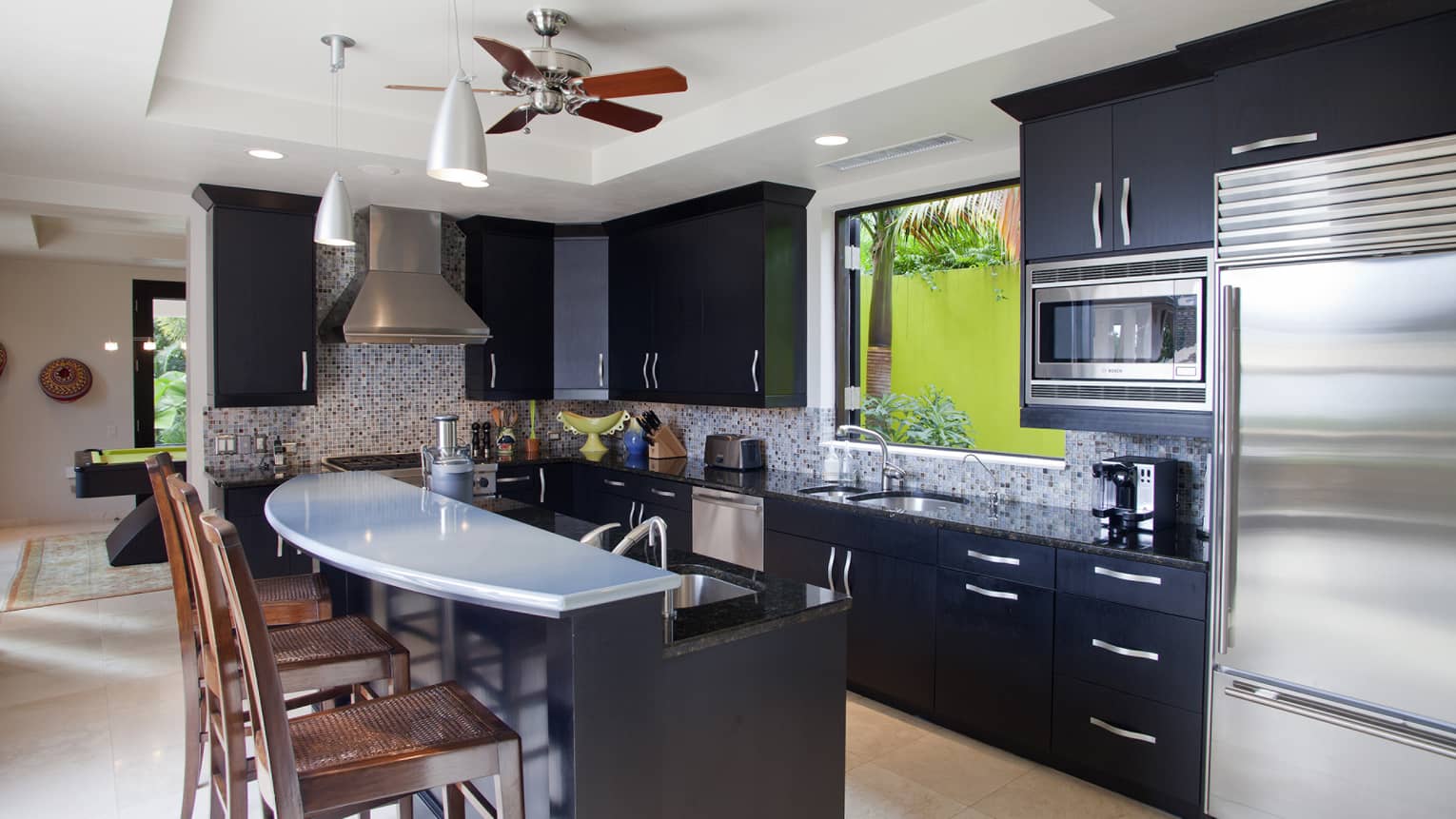 Kitchen with eating counter
